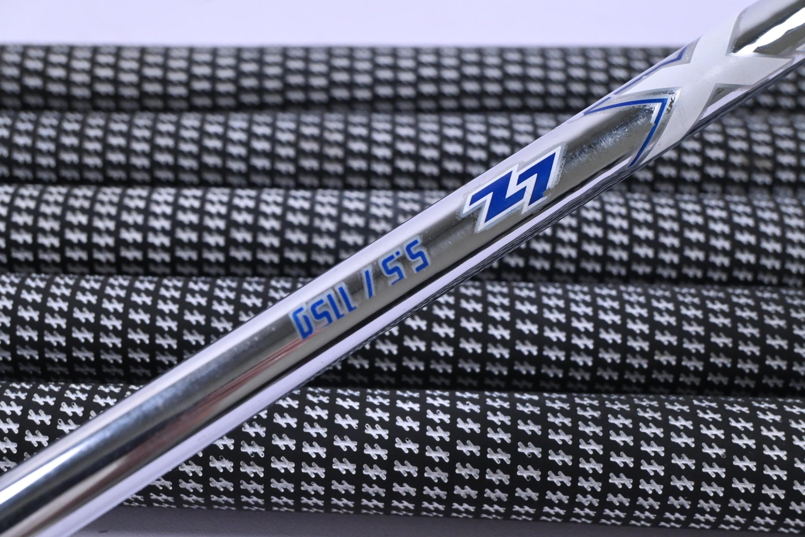 Mizuno JPX 923 Hot Metal Pro Irons / 5-PW / Regular Plus Flex Project X LZ 115