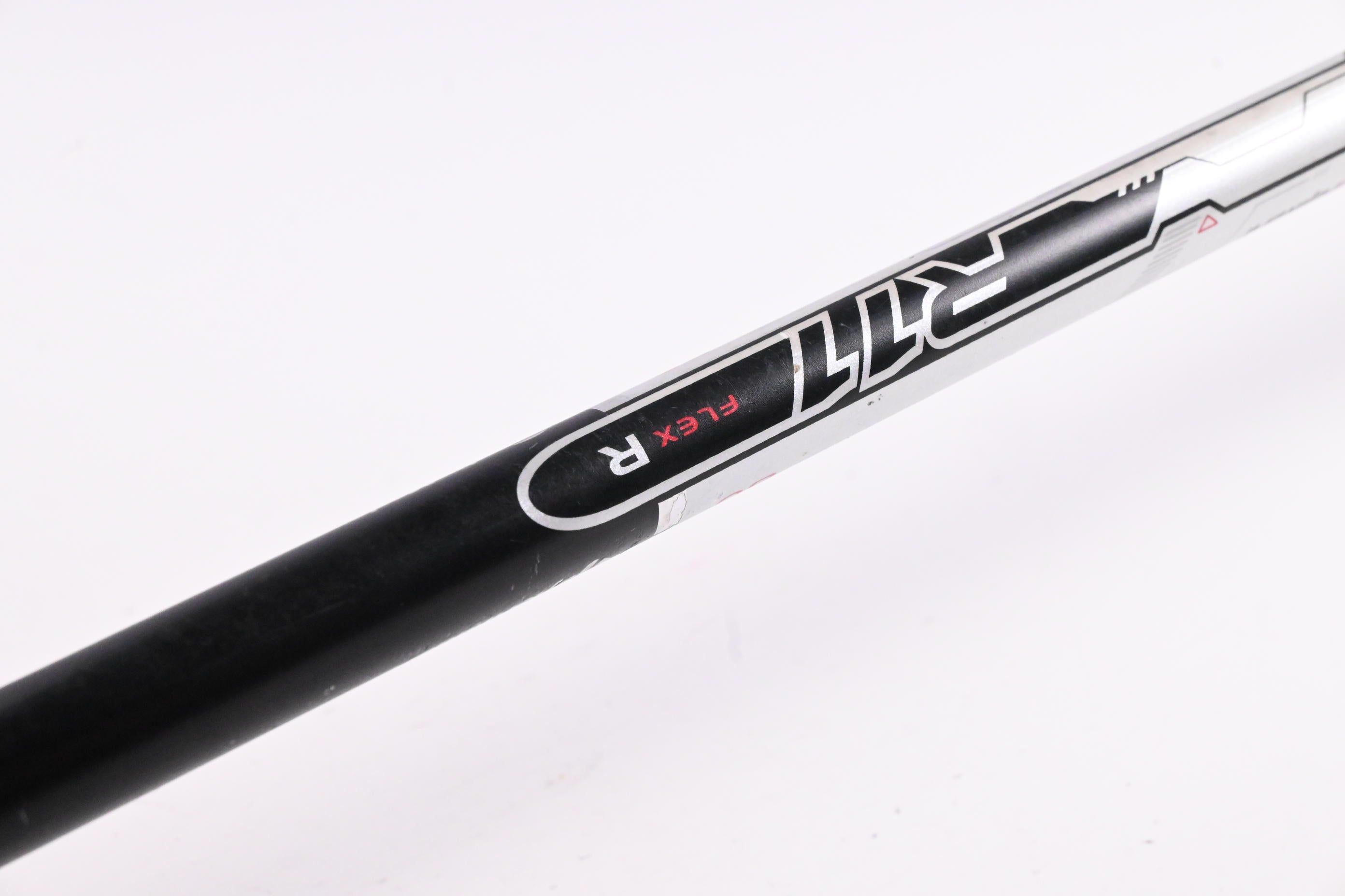 Taylormade R11 #5 Wood / 19 Degree / Regular Flex Fujikura Blur 80 Shaft
