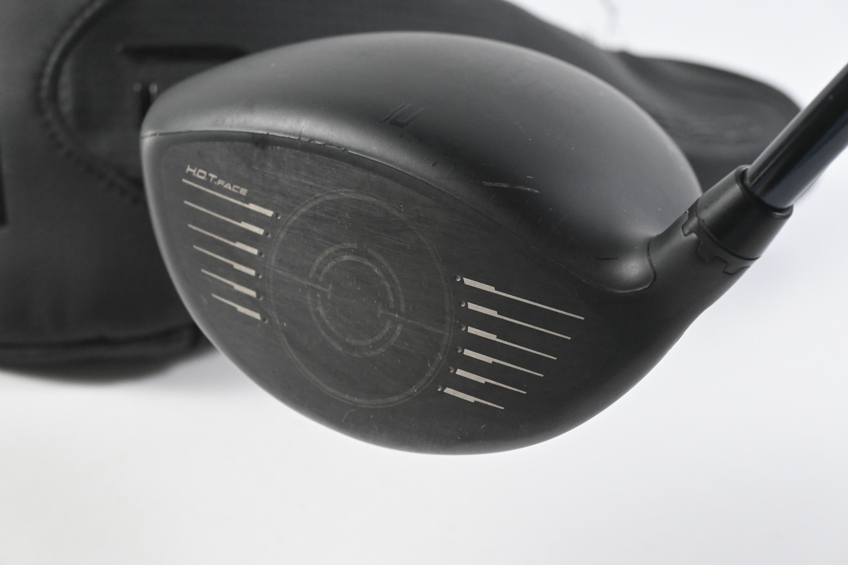 Cobra Darkspeed LS Driver / 9 Degree / Stiff Flex UST Mamiya Lin.Q M40X 5 Shaft