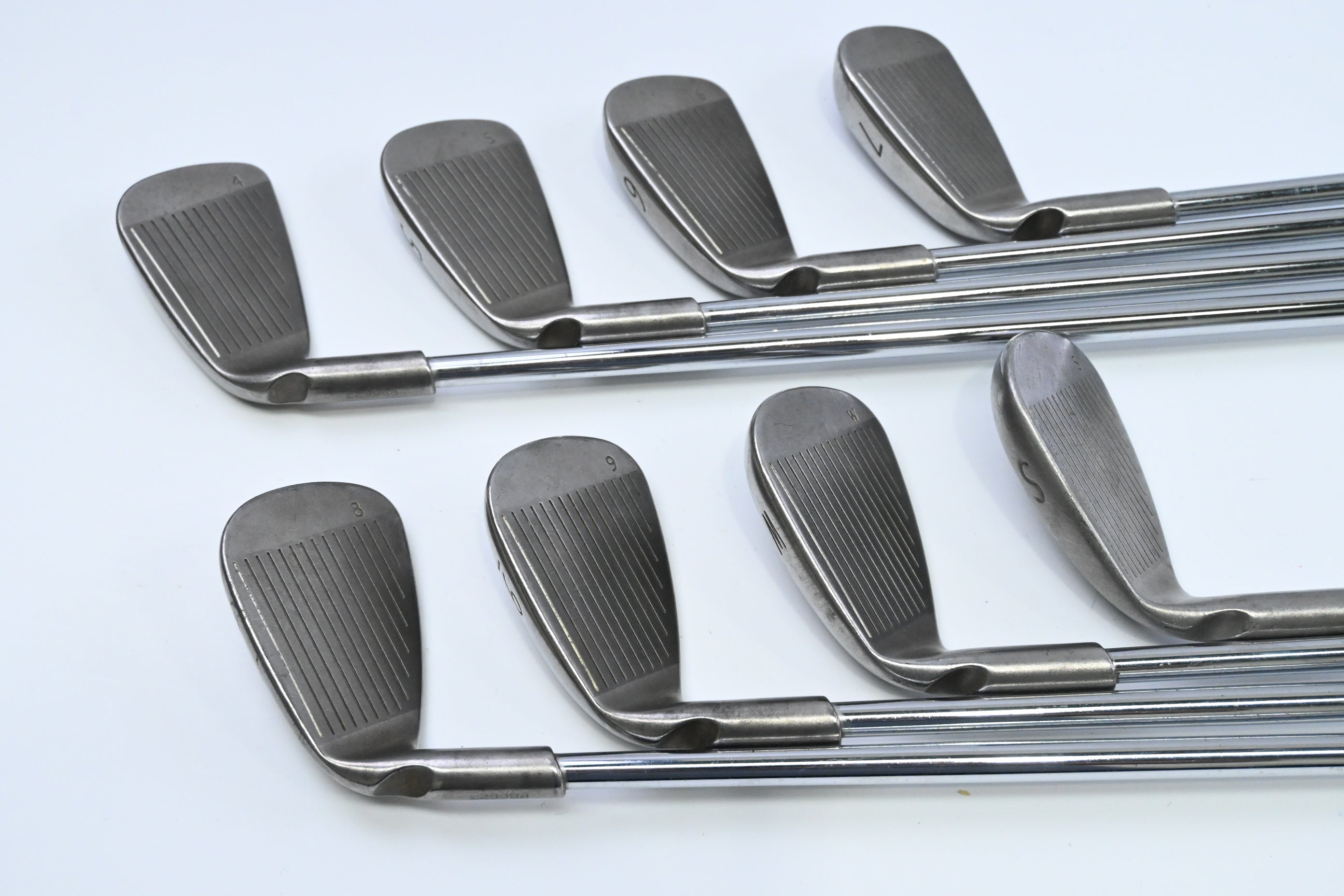 Ping i10 Irons / 4-PW+SW / Red Dot / Regular Flex Ping AWT Shafts