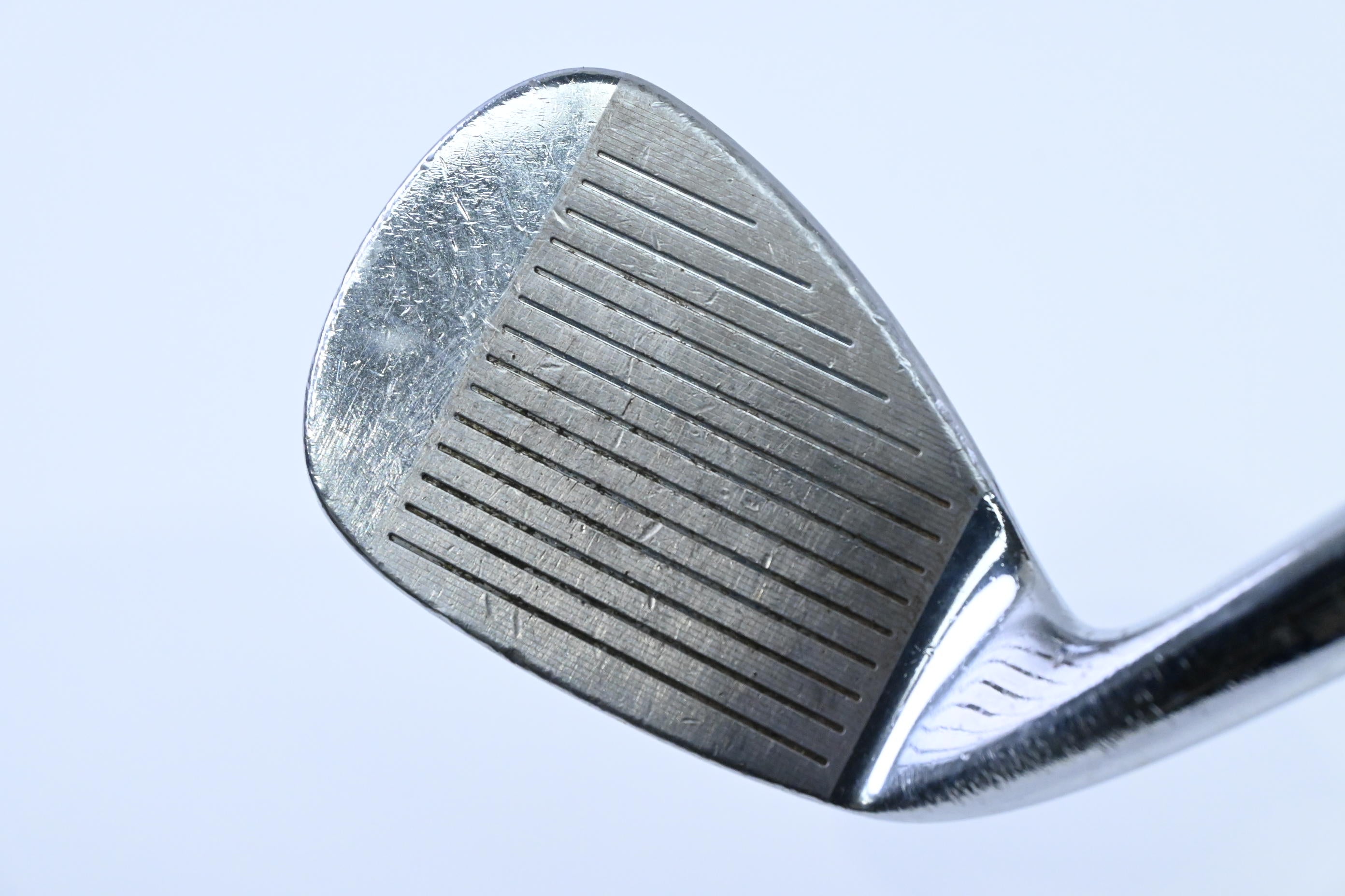 Cleveland 588 Precision Forged Pitching Wedge / 46 Degree / Wedge Flex Tour