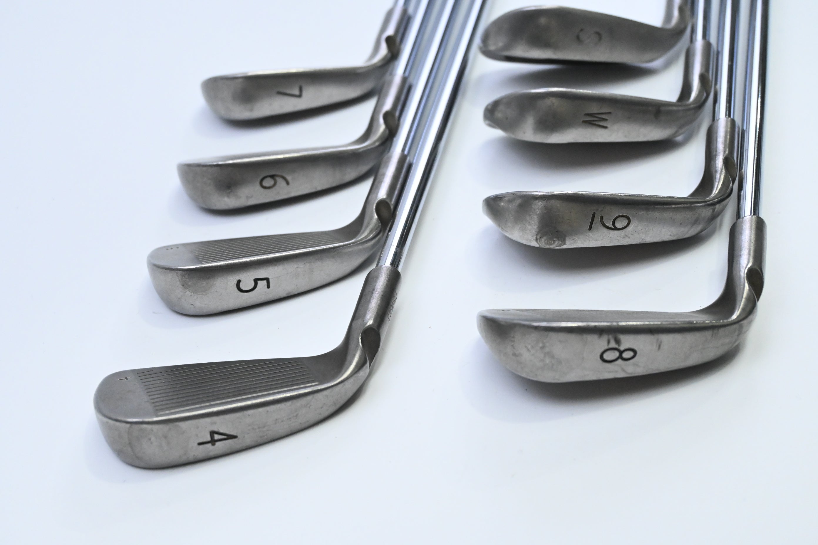Ping i10 Irons / 4-PW+SW / Red Dot / Regular Flex Ping AWT Shafts