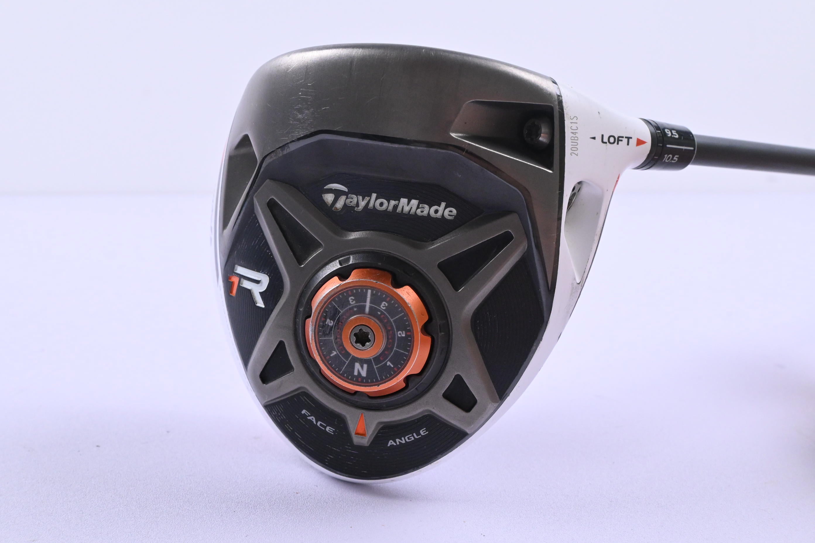Taylormade R1 Driver / 10.5 Degree / Stiff Flex Aldila R.I.P Phenom 55