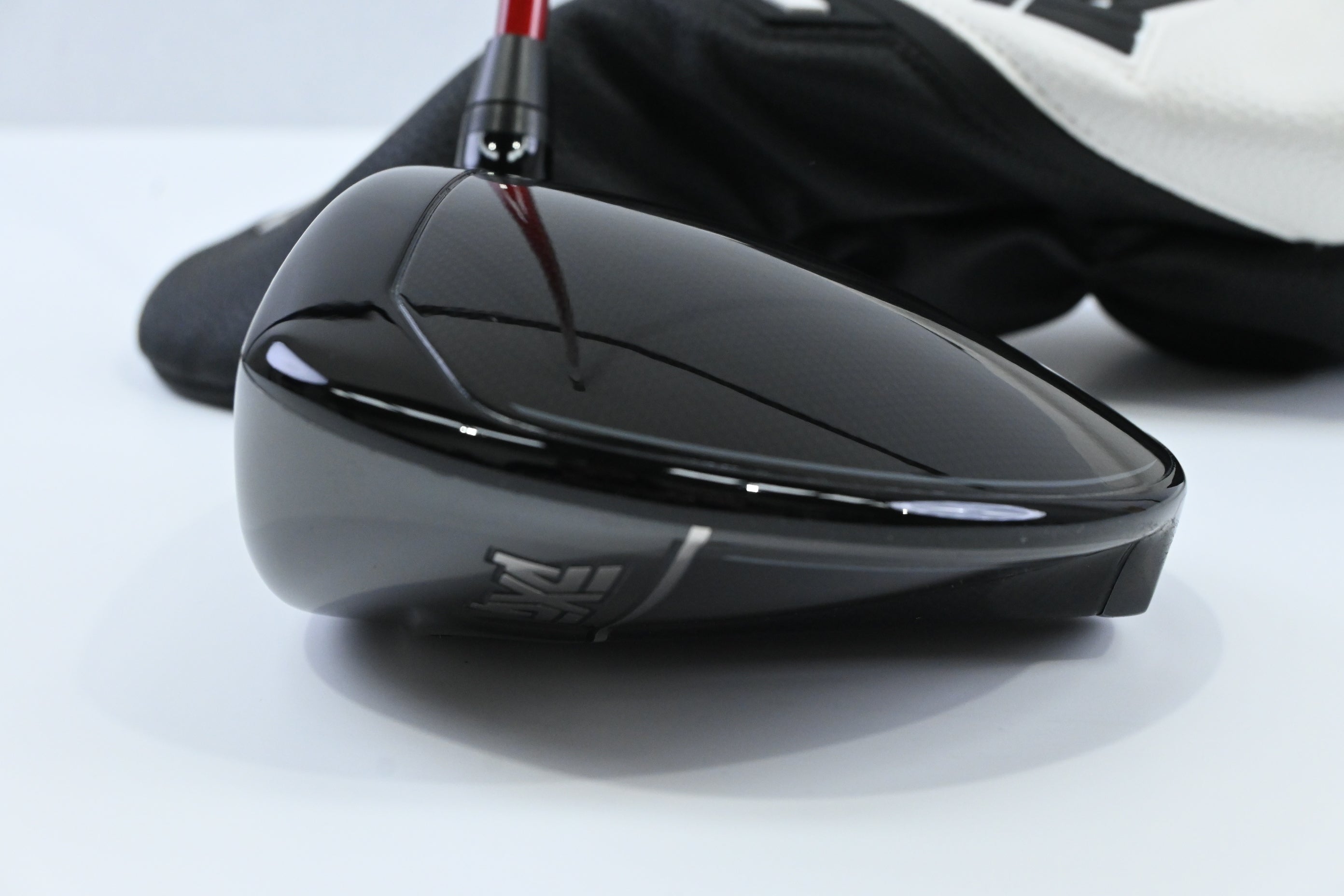 Left Hand PXG Lightning Max 10K+ Driver / 10.5 Degree / Regular Flex Denali Red