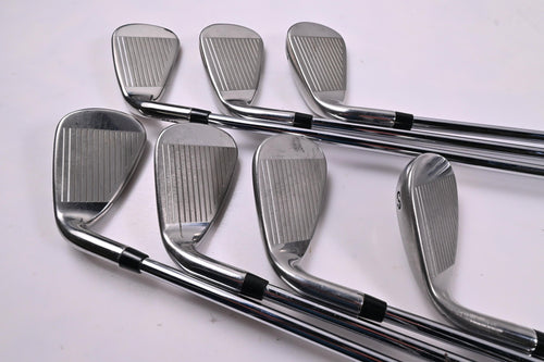 Callaway Rogue Irons / 5-PW+SW / Regular Flex XP 95 R300 Shafts
