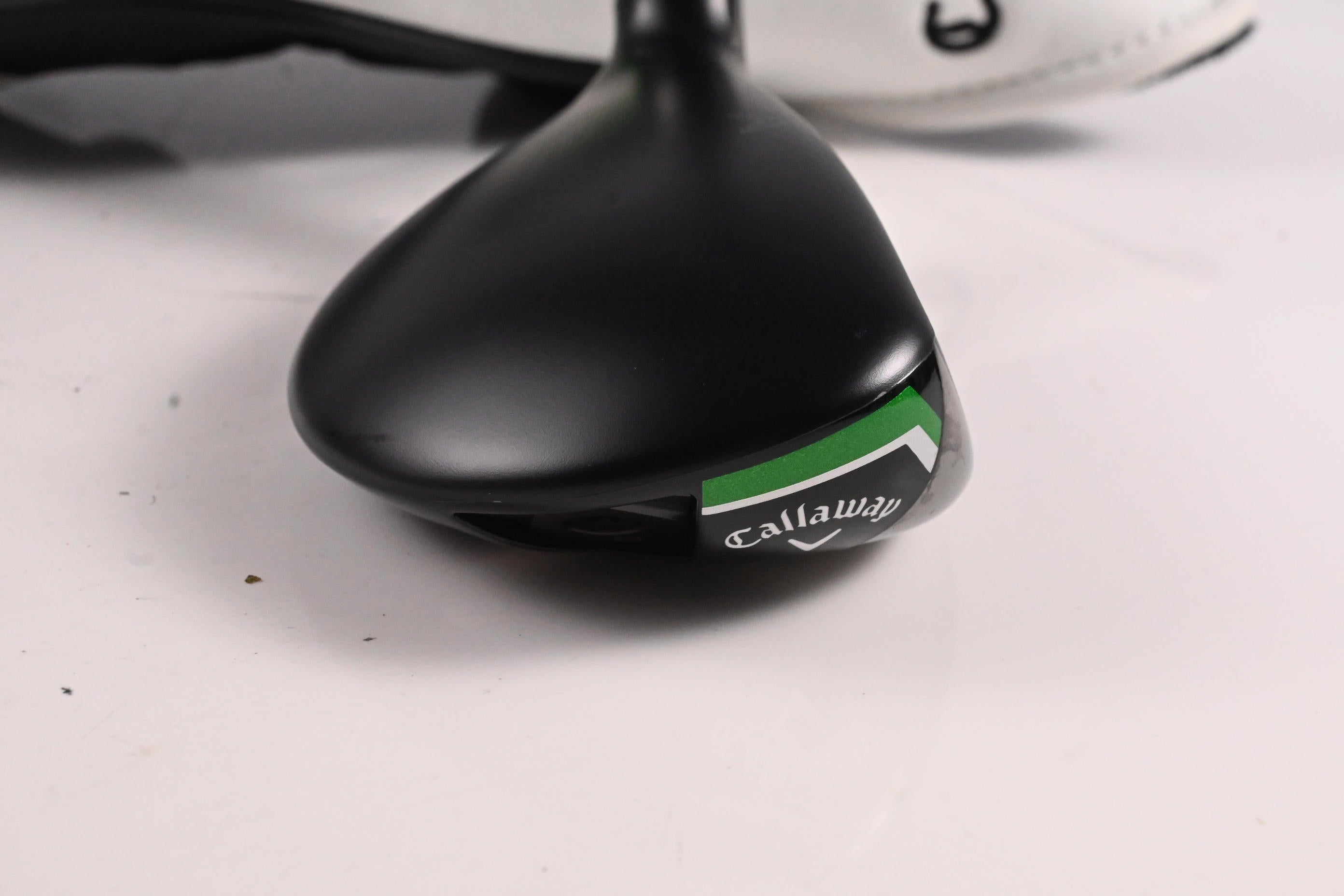 Callaway Elyte #4 Hybrid / 22 Degree / Regular Flex Denali Charcoal 60 Shaft