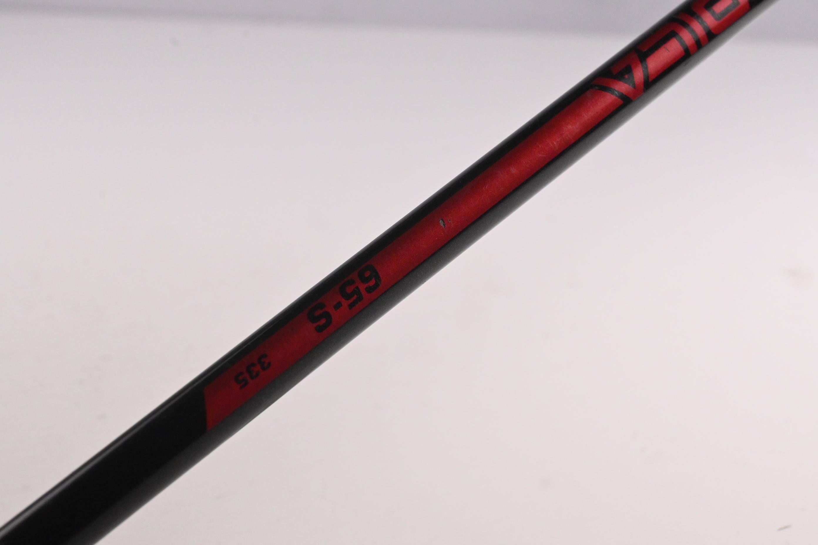 Titleist 917 D2 Driver / 9.5 Degree / Stiff Flex Aldila 335 Shaft