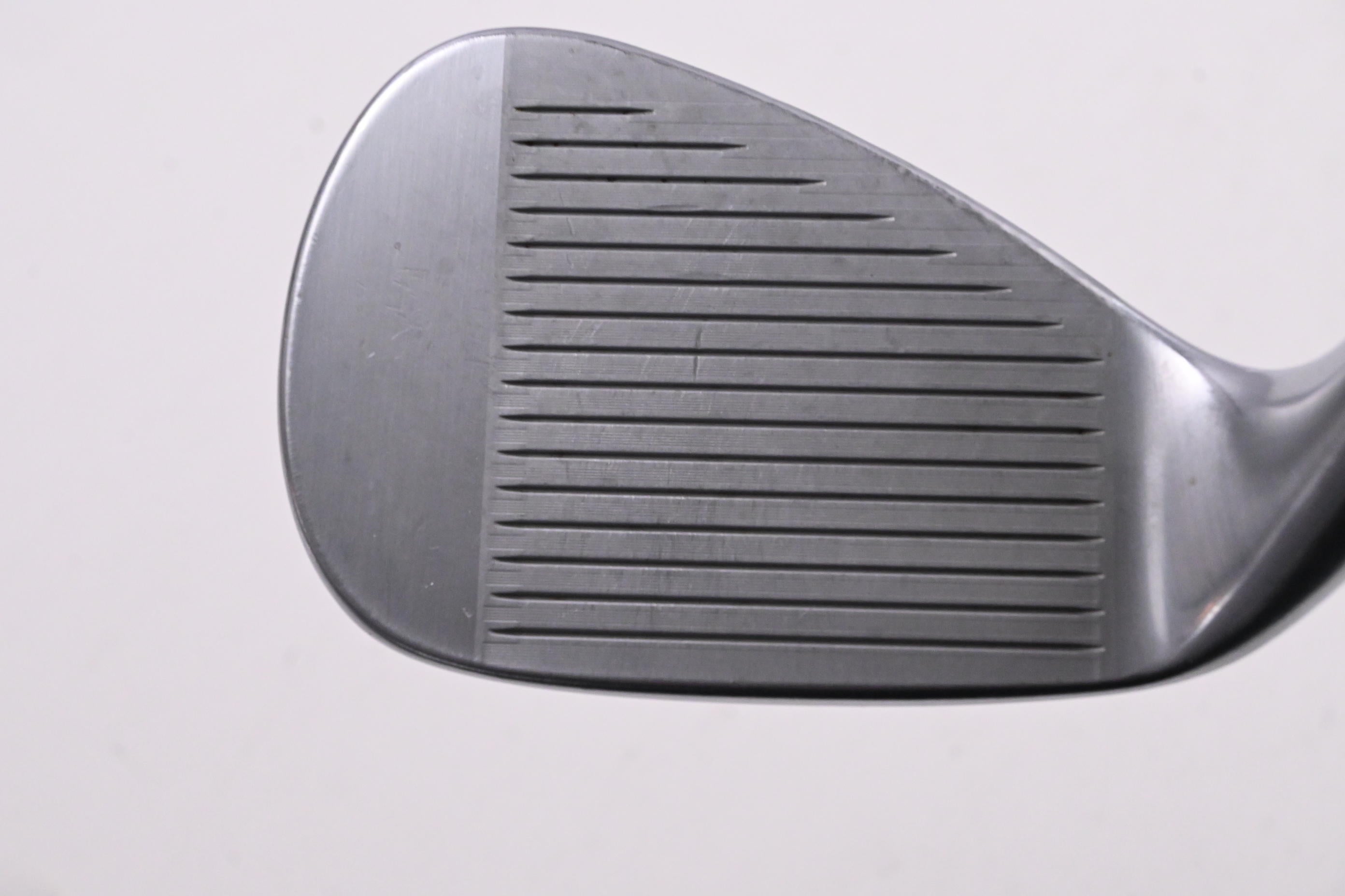 Titleist Vokey SM10 Pitching Wedge / 48 Degree / Wedge Flex Titleist Vokey SM10