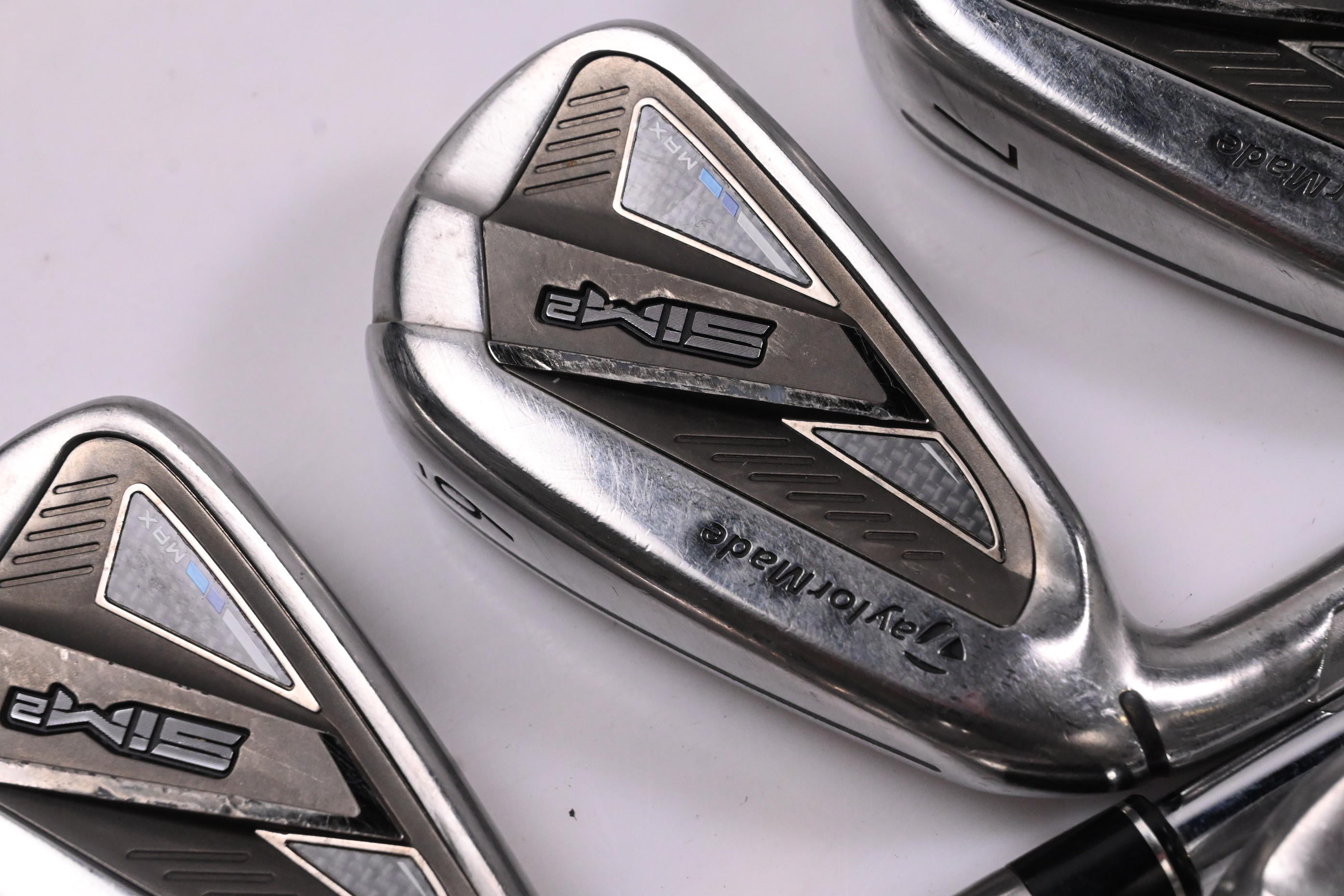 Left Hand Taylormade SIM2 Max Irons / 5-PW / Regular Flex KBS MAX MT 85 Shafts