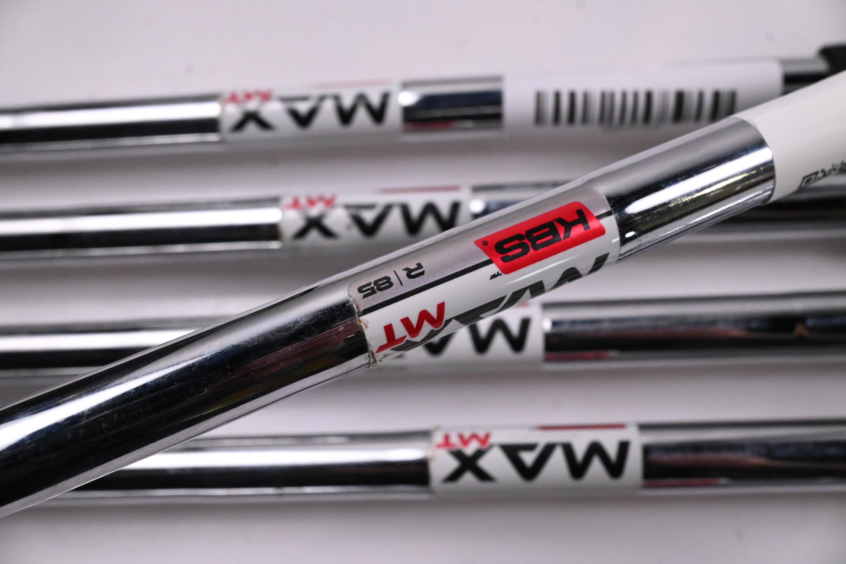 Left Hand Taylormade SIM2 Max Irons / 5-PW / Regular Flex KBS MAX MT 85 Shafts