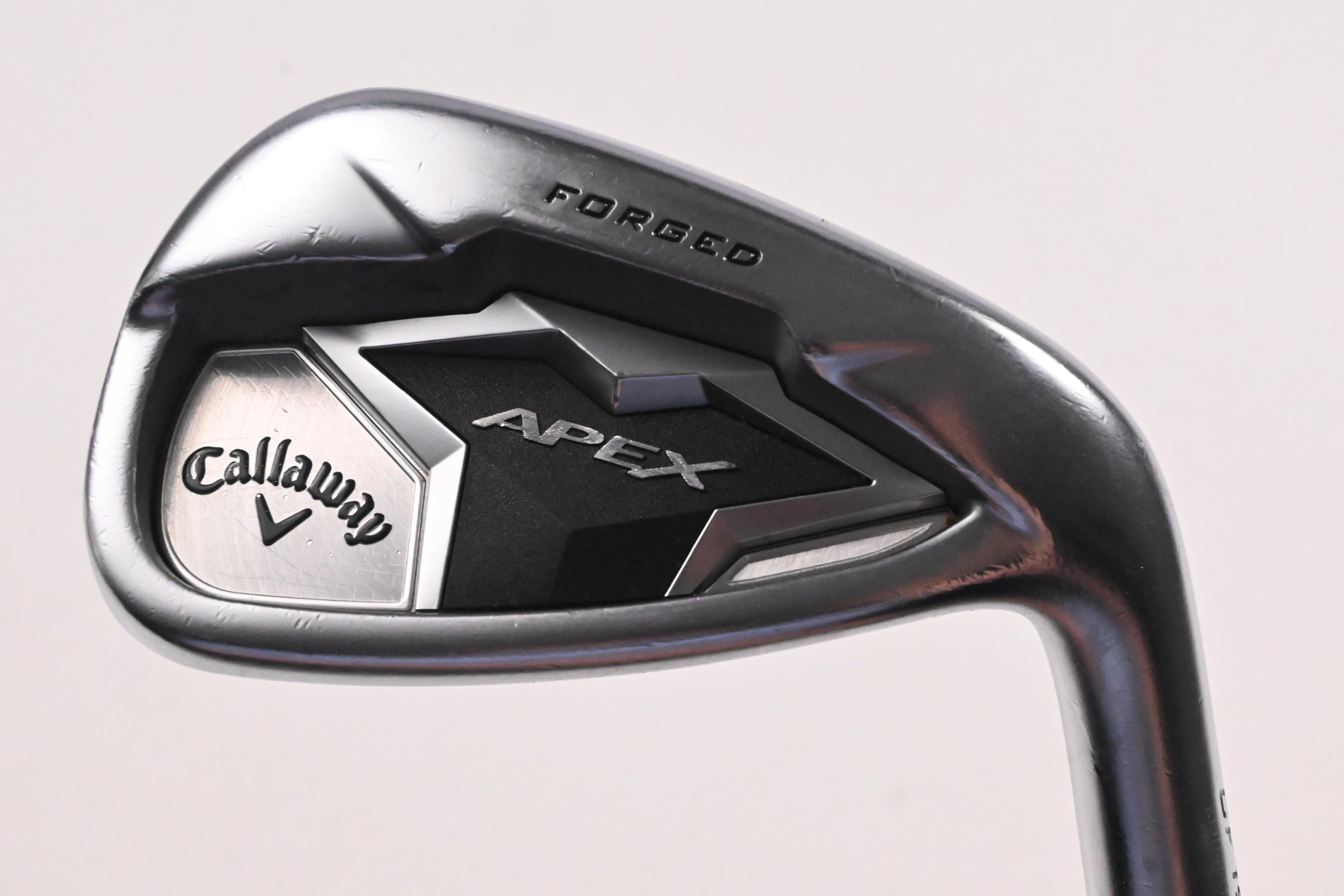 Callaway Apex 19 #8 Iron / Regular Flex Elevate 95 Shaft