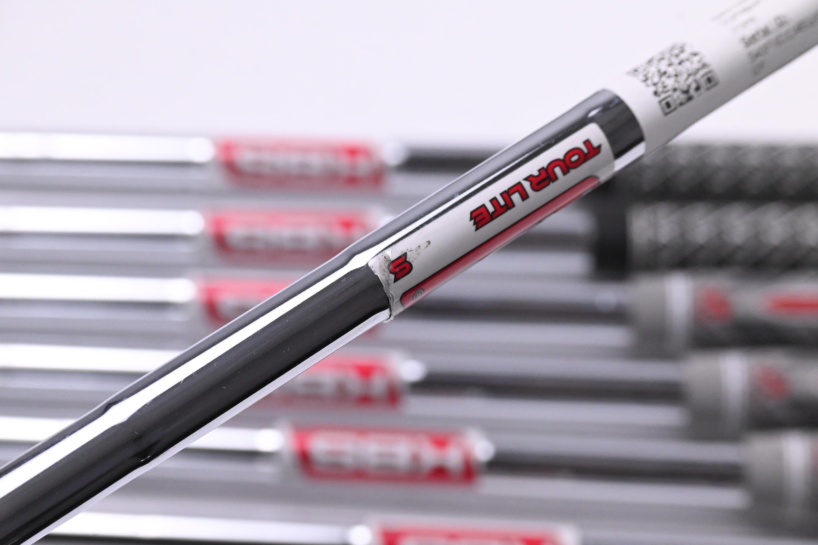 Wilson Dynapwr 2023 Forged Irons / 5-PW+GW / Stiff Flex KBS Tour Lite Shafts
