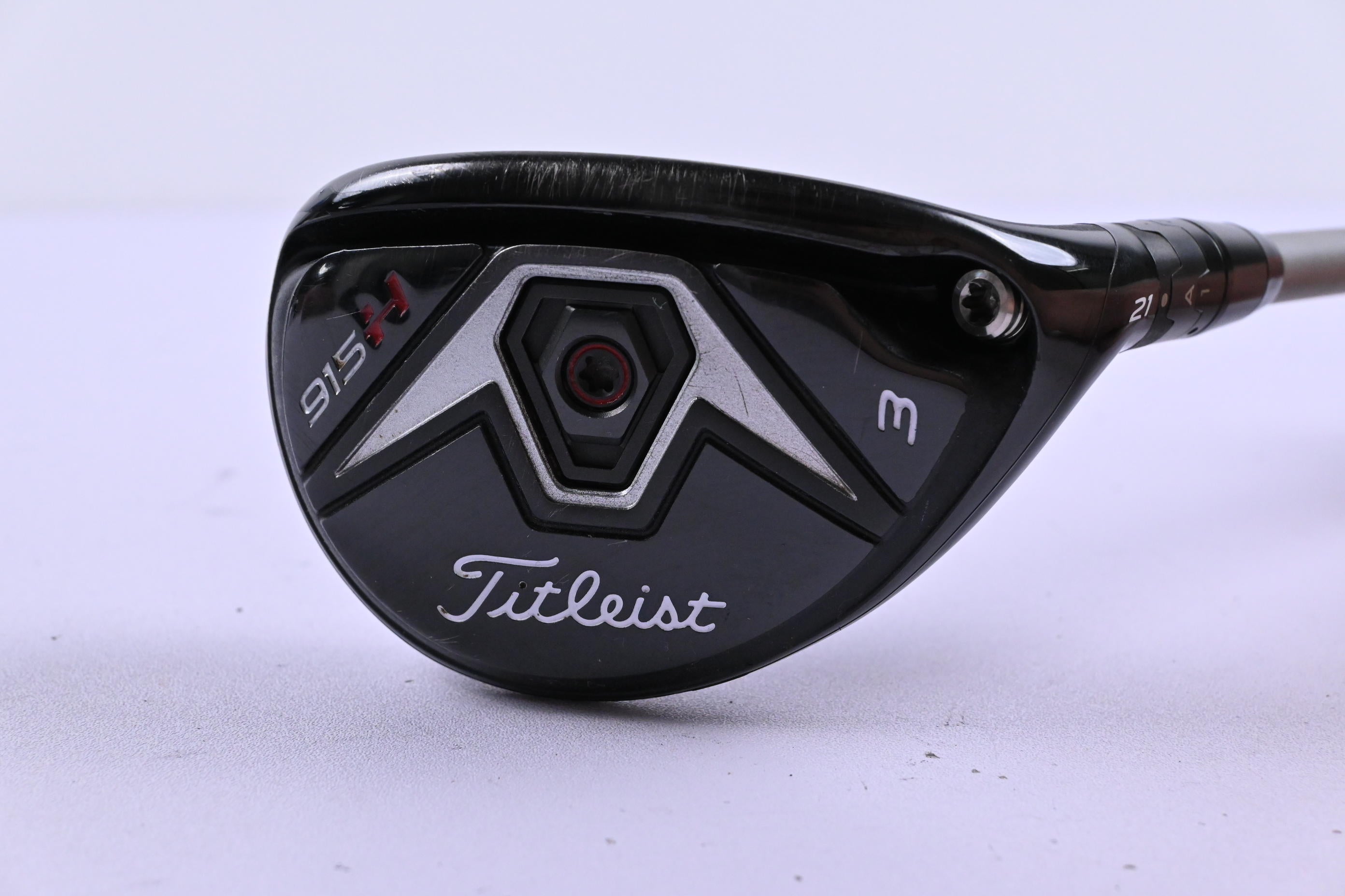 Titleist 915H #3 Hybrid / 21 Degree / Stiff Flex Diamana S+ Blue 70 Shaft