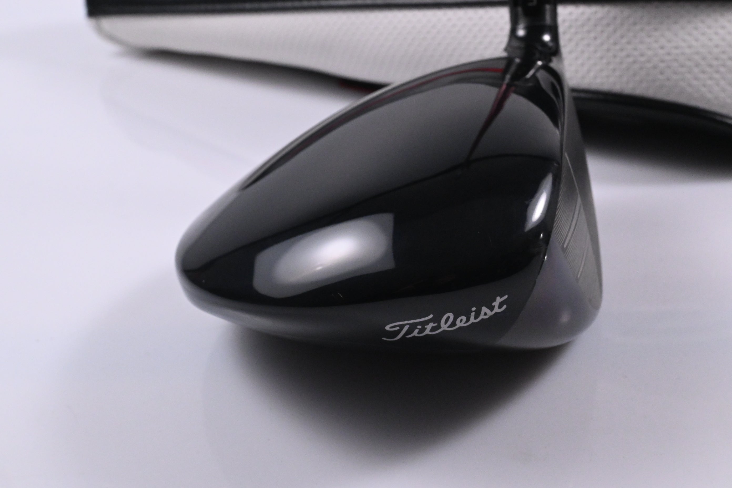 Titleist GT3 Driver / 8 Degree / Senior Flex Denali Red 50 Shaft