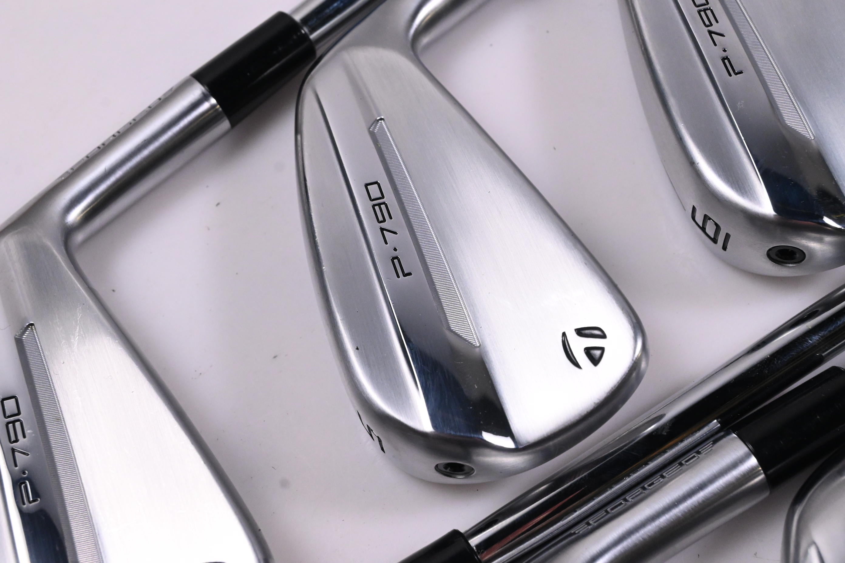 Taylormade P790 2025 Irons / 4-PW / Stiff Flex N.S.Pro Modus³ Tour 105 Shafts