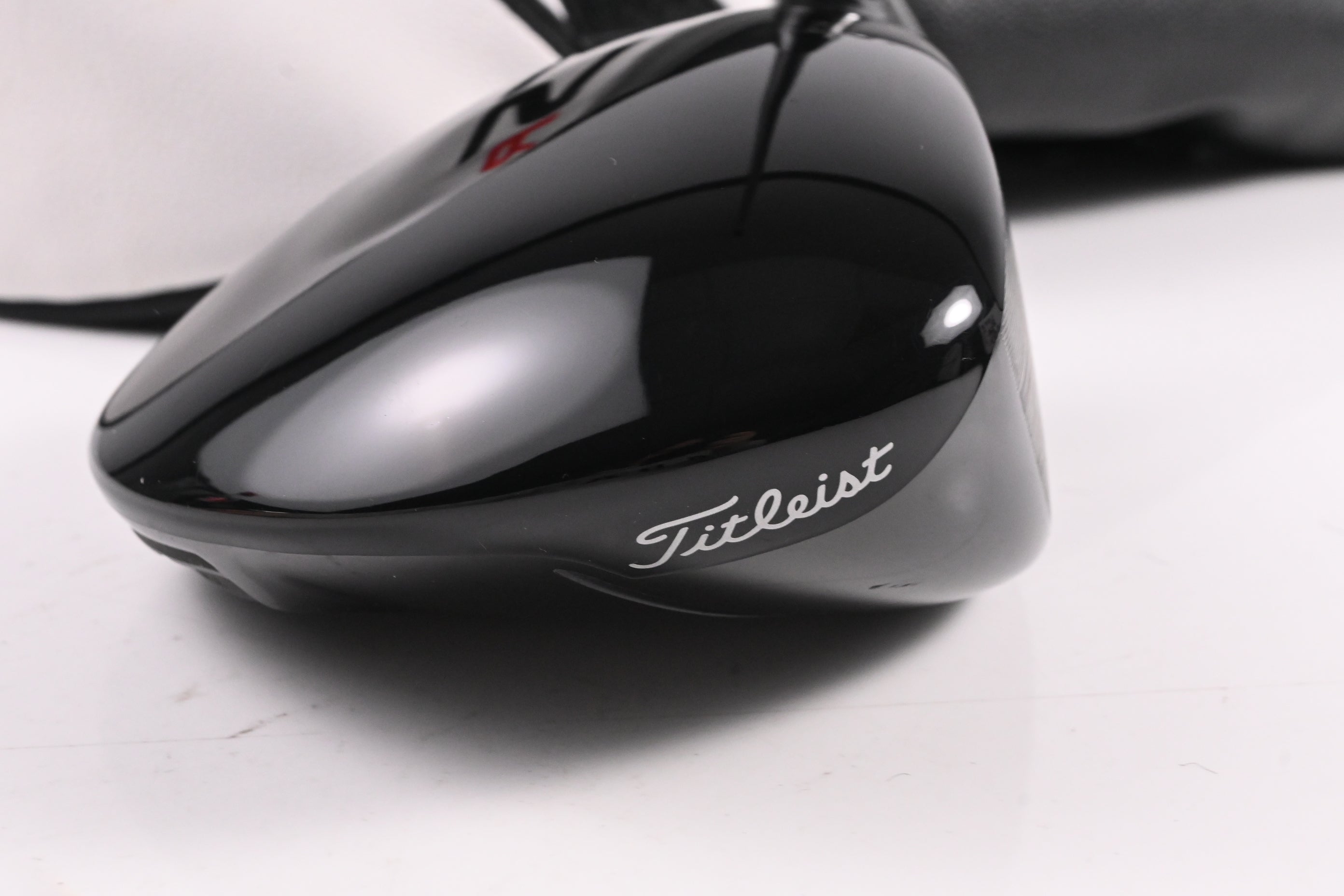 Titleist TSR3 Driver / 9 Degree / Regular Flex HZRDUS CB Red 50 Shaft