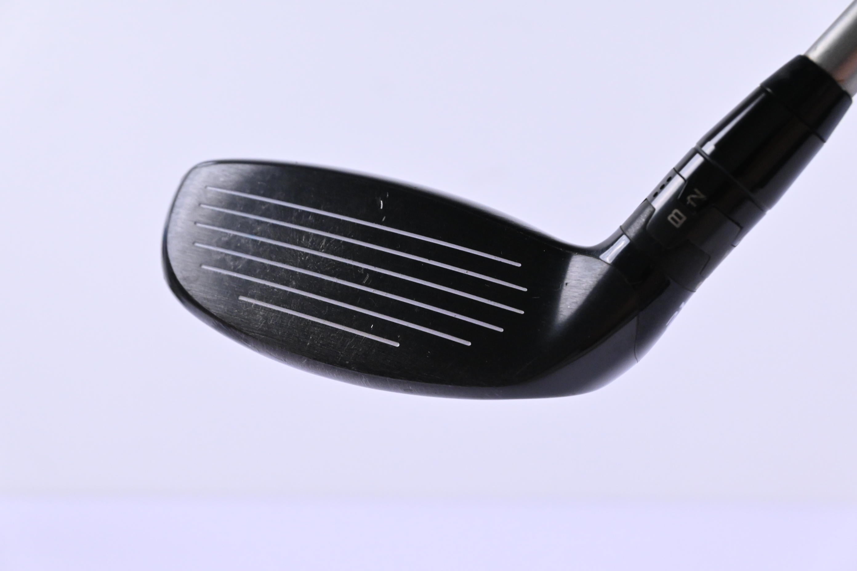 Titleist 915H #3 Hybrid / 21 Degree / Stiff Flex Diamana S+ Blue 70 Shaft
