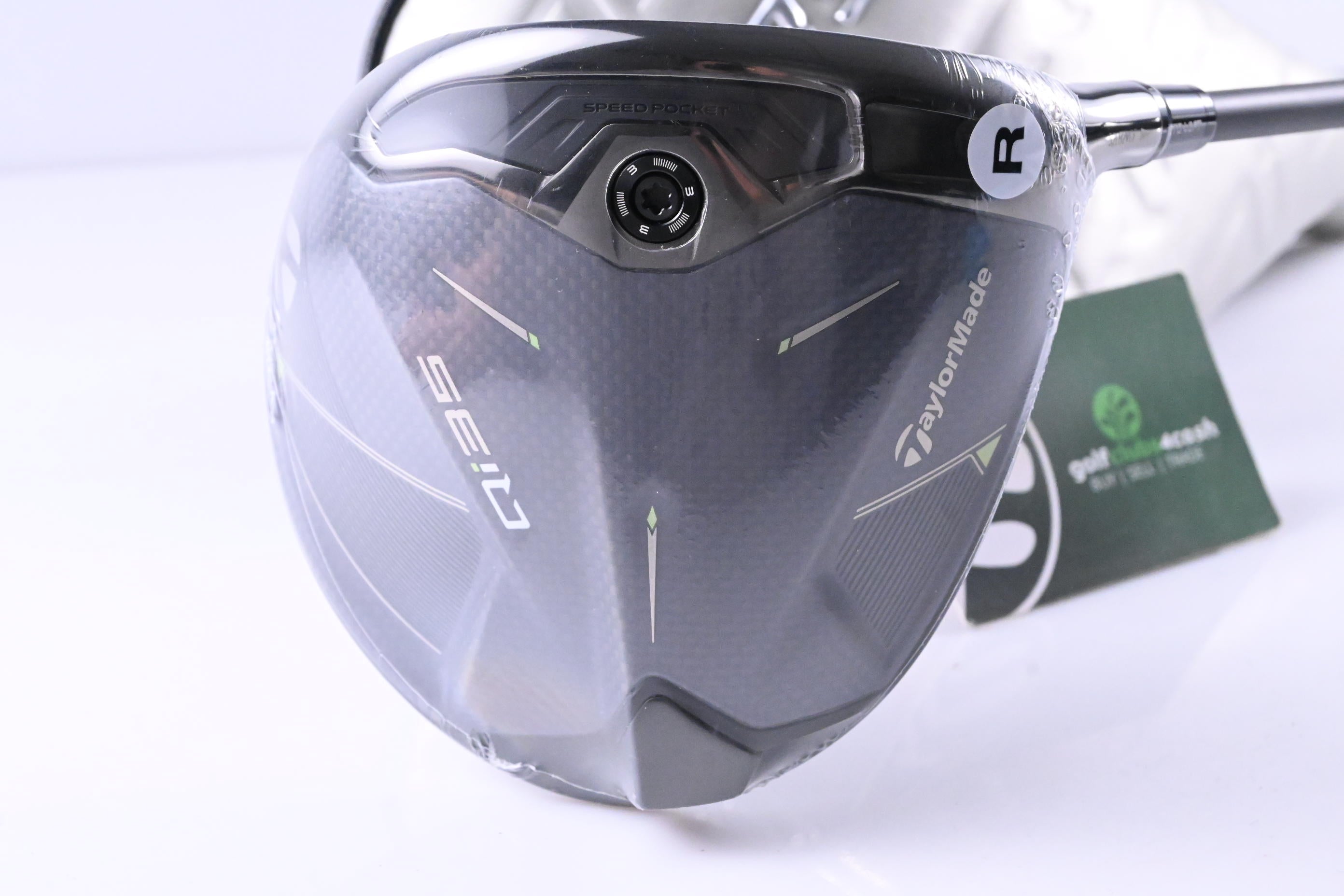 Taylormade Qi35 Driver / 10.5 Degree / Regular Flex Fujikura Ventus Blue 5 Shaft
