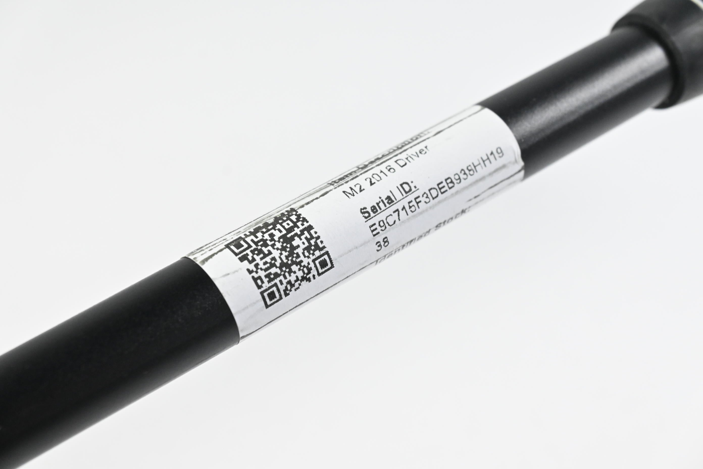 Taylormade M2 2016 Driver / 10.5 Degree / Regular Graphite Shaft