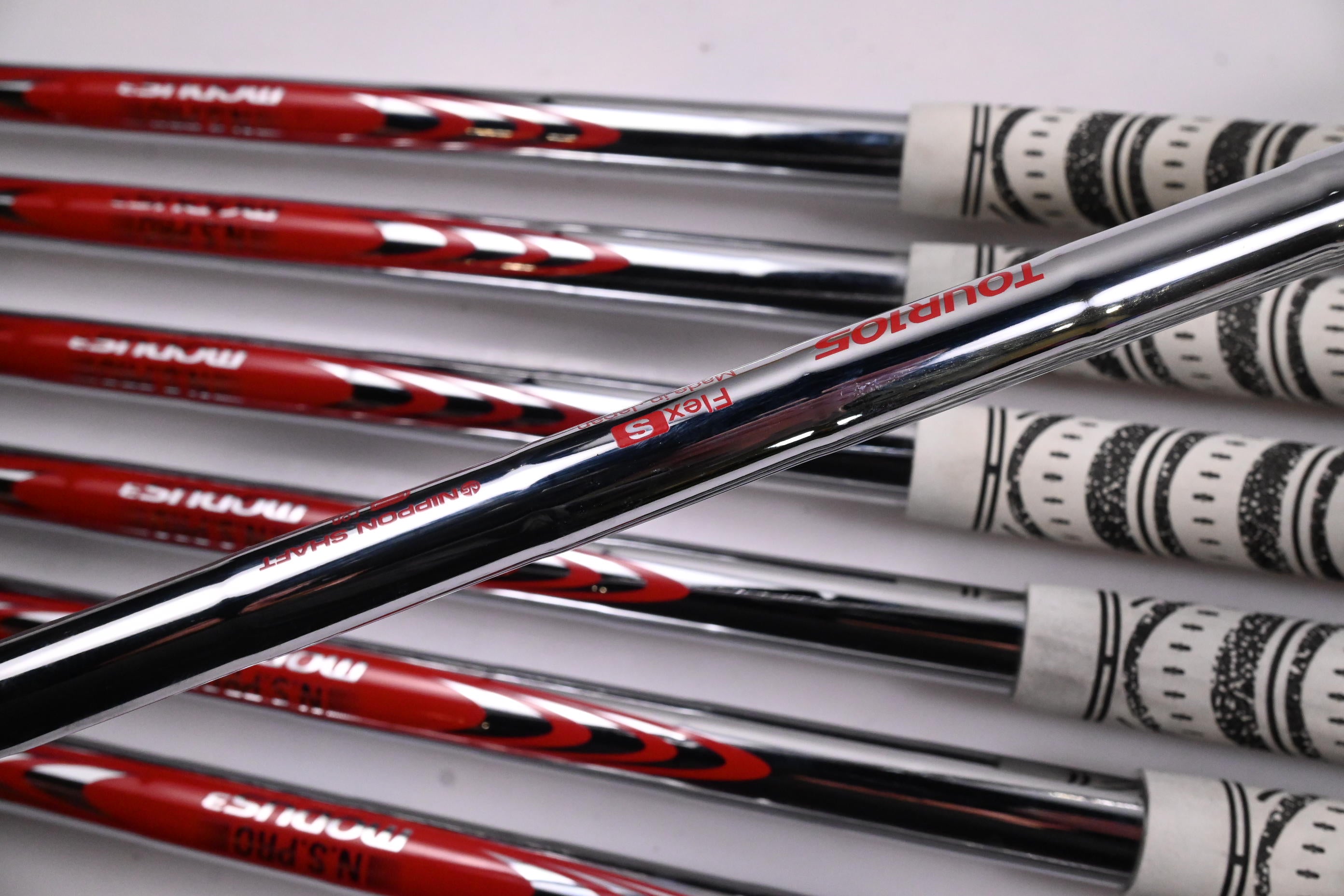 Taylormade P790 2025 Irons / 4-PW / Stiff Flex N.S.Pro Modus³ Tour 105 Shafts