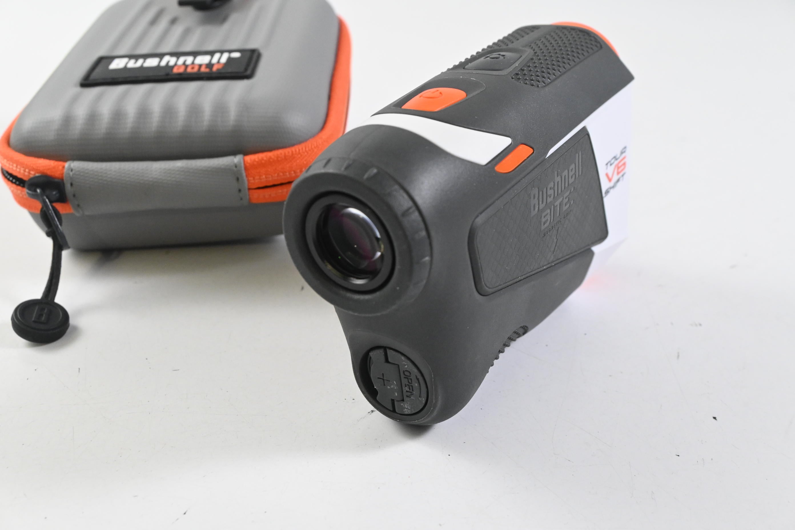 Bushnell Tour V6 Shift / Rangefinder