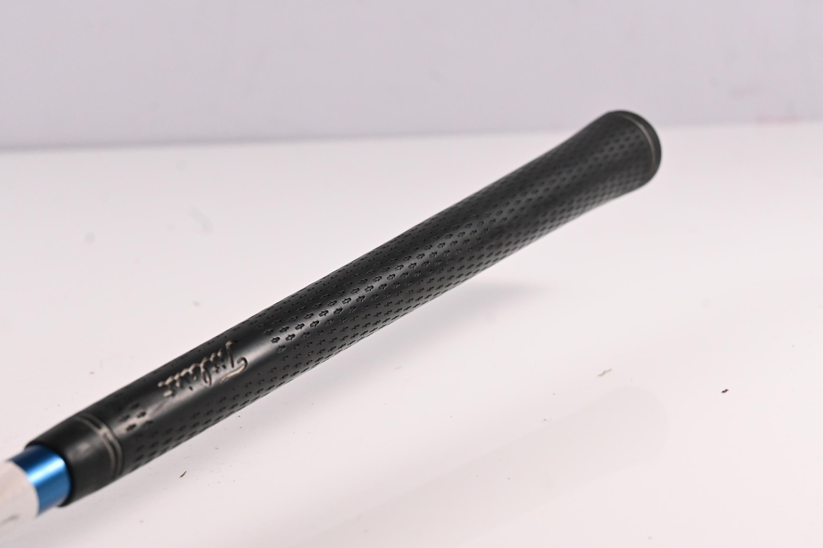 Titleist 907 D1 Driver / 9.5 Degree / Stiff Flex Aldila VS Proto 65 Shaft