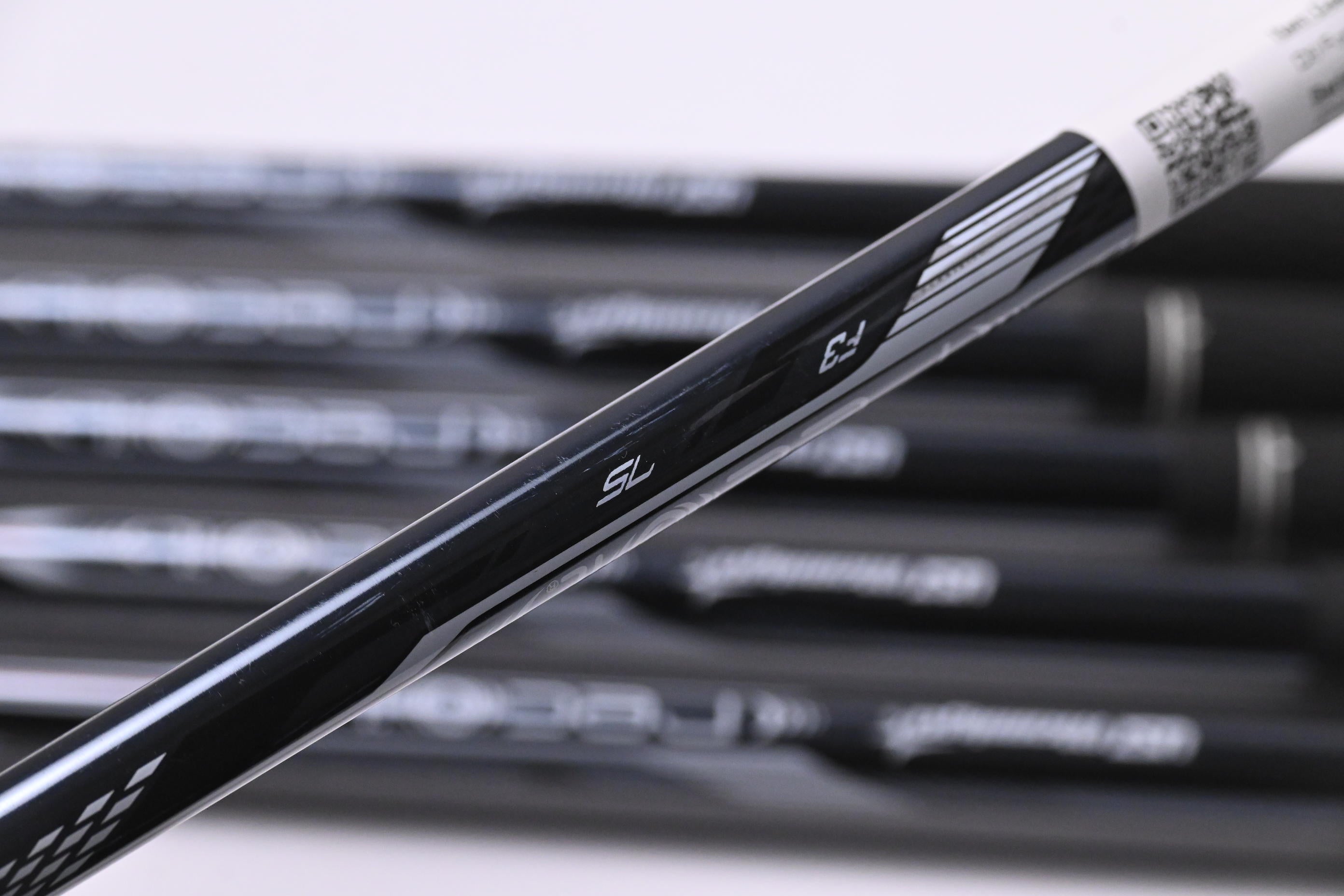 Wilson D9 Forged Irons / 5-PW / Regular Flex UST Recoil Dart 75 Shafts