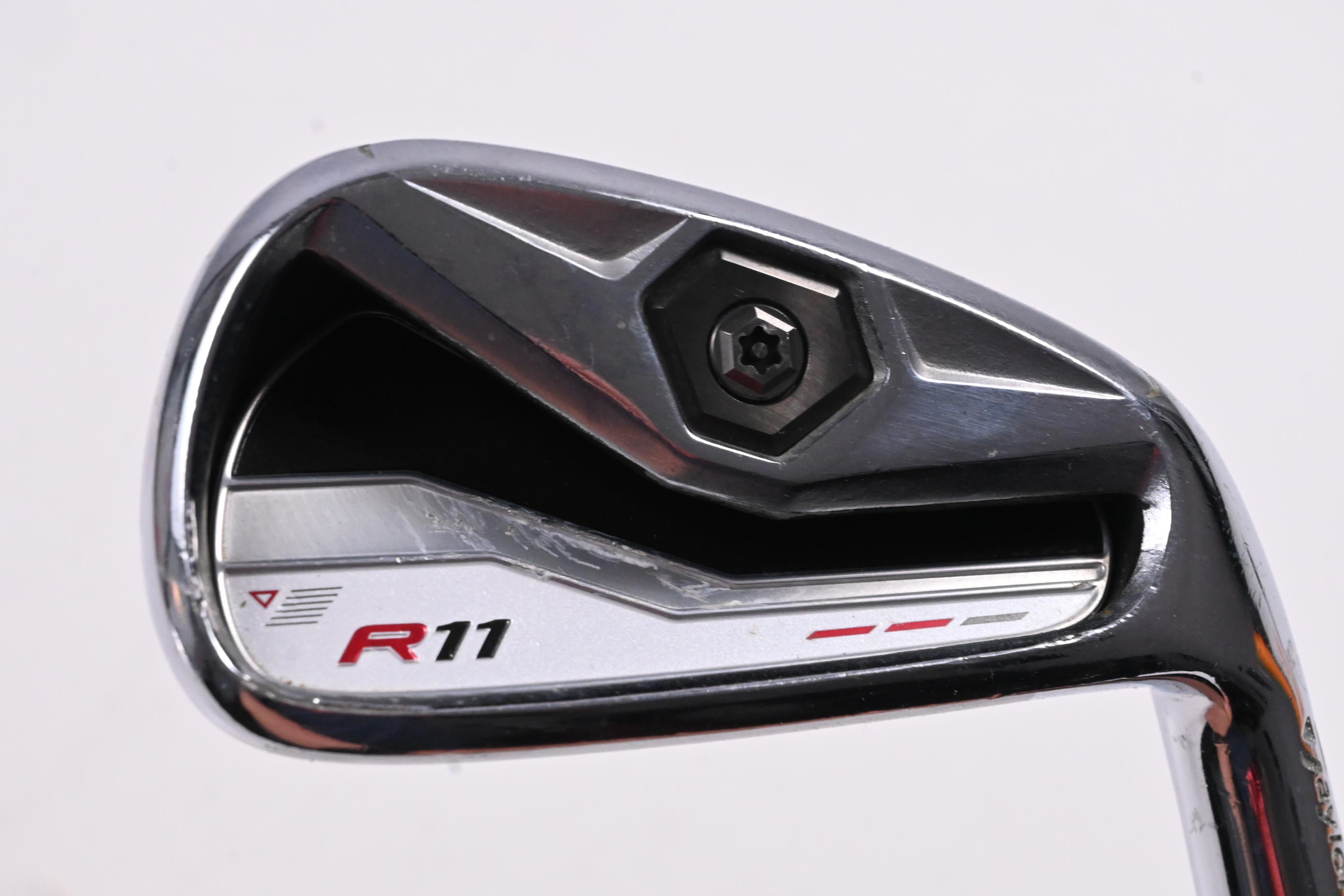 Taylormade R11 #7 Iron / Regular Flex N.S.Pro 850GH Shaft