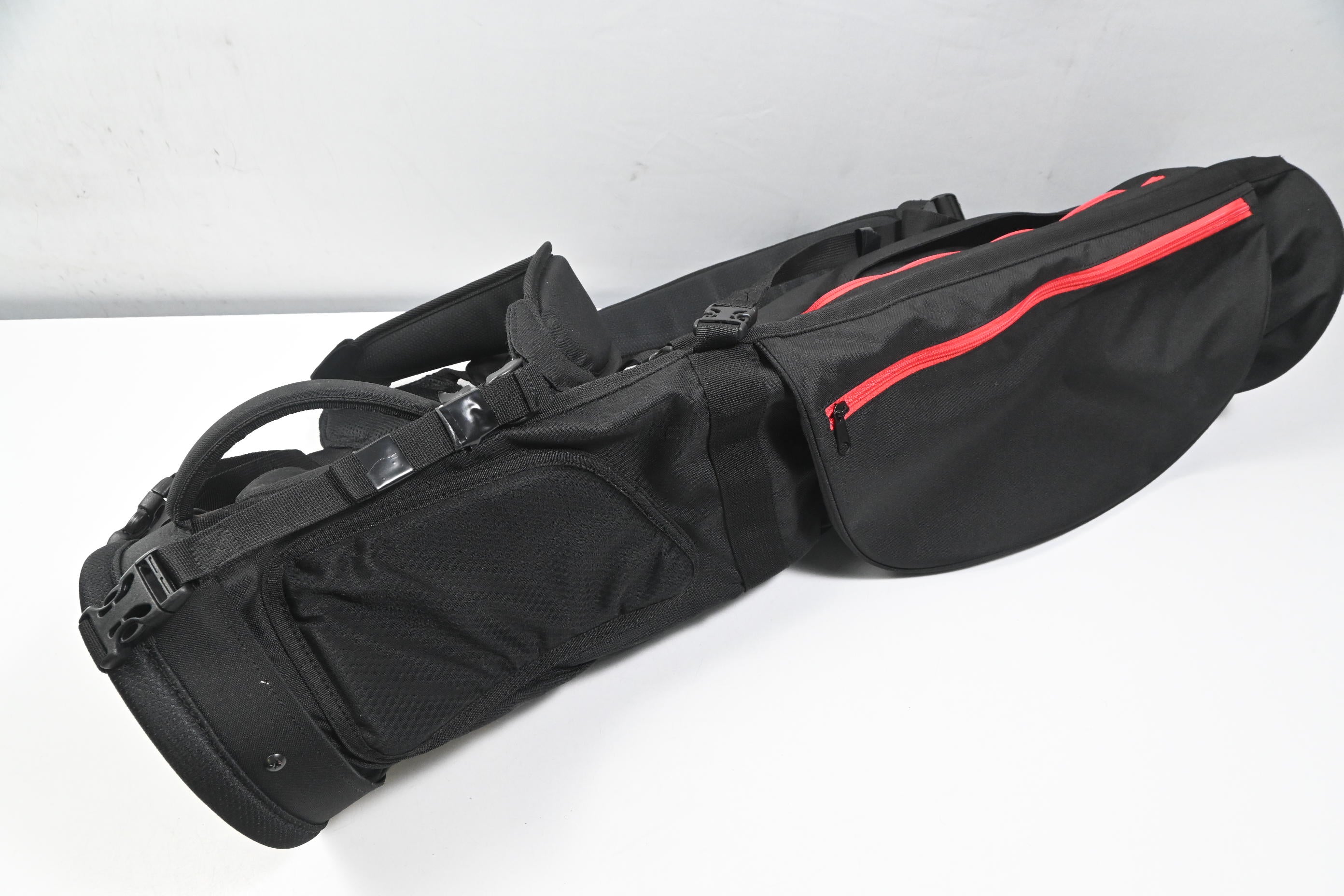 Pencil Bag / 2-Way Divider / Black