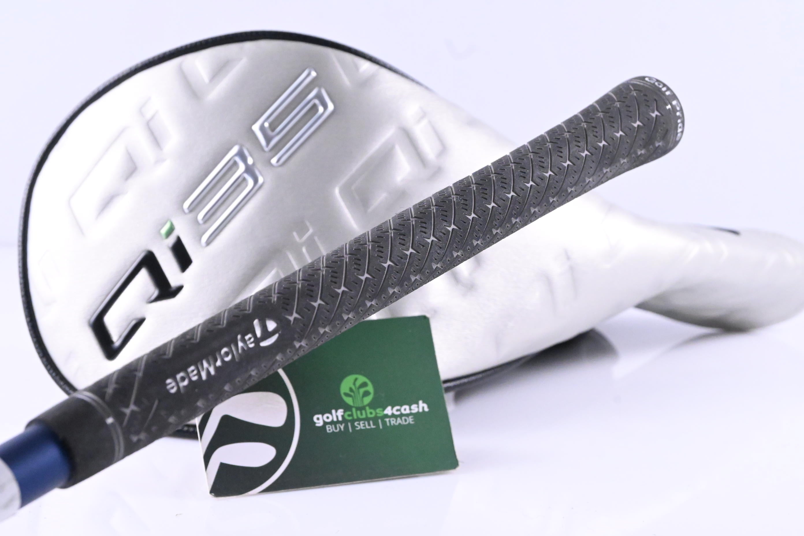 Taylormade Qi35 Driver / 10.5 Degree / Regular Flex Fujikura Ventus Blue 5 Shaft