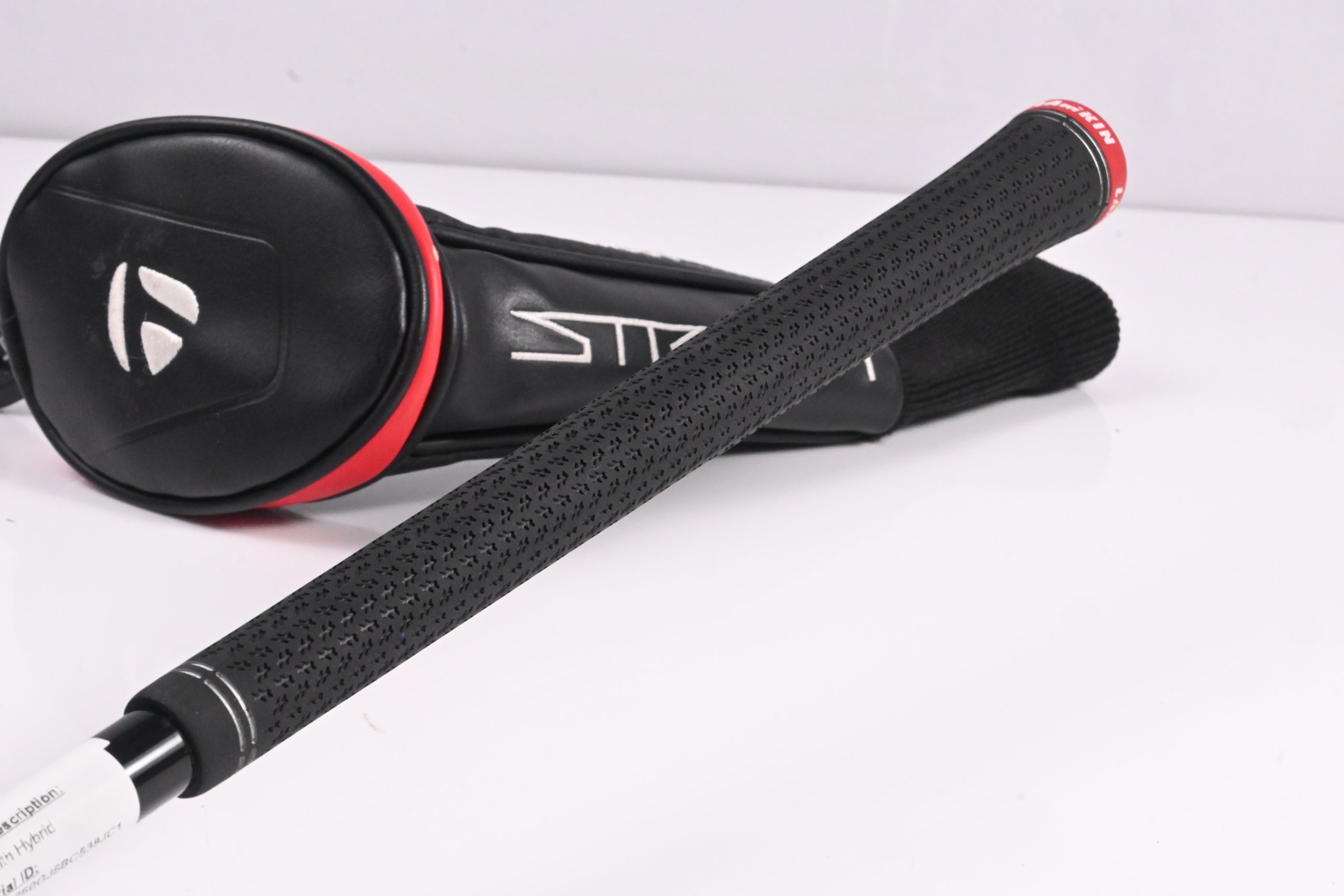 Taylormade Stealth #4 Hybrid / 22 Degree / Regular Flex Fujikura Ventus Red 6