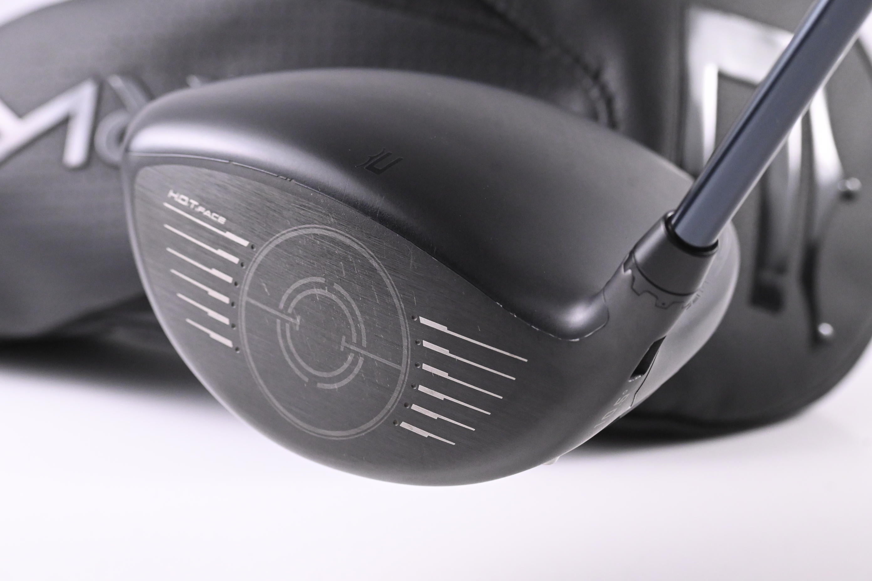 Cobra Darkspeed Max Driver / 10.5 Degree / Regular Flex UST LinQ M40X 5 Shaft