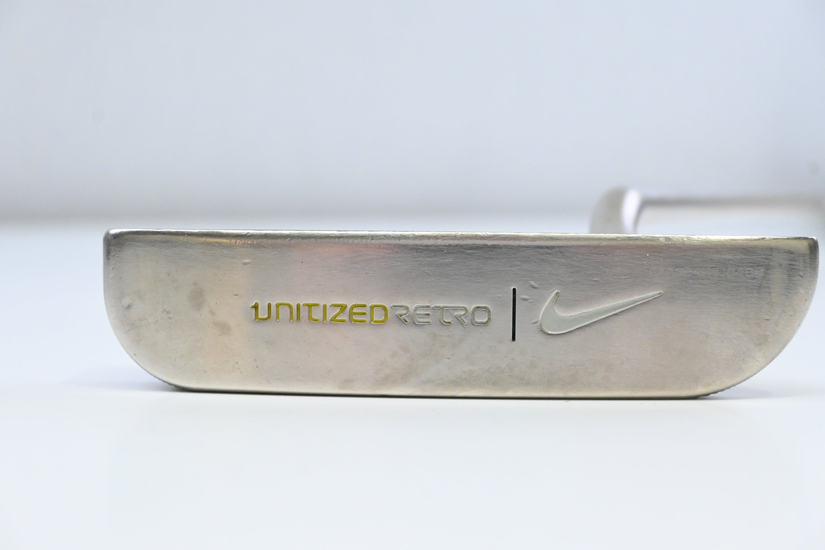 Nike Unitized Retro Putter / 36 Inch
