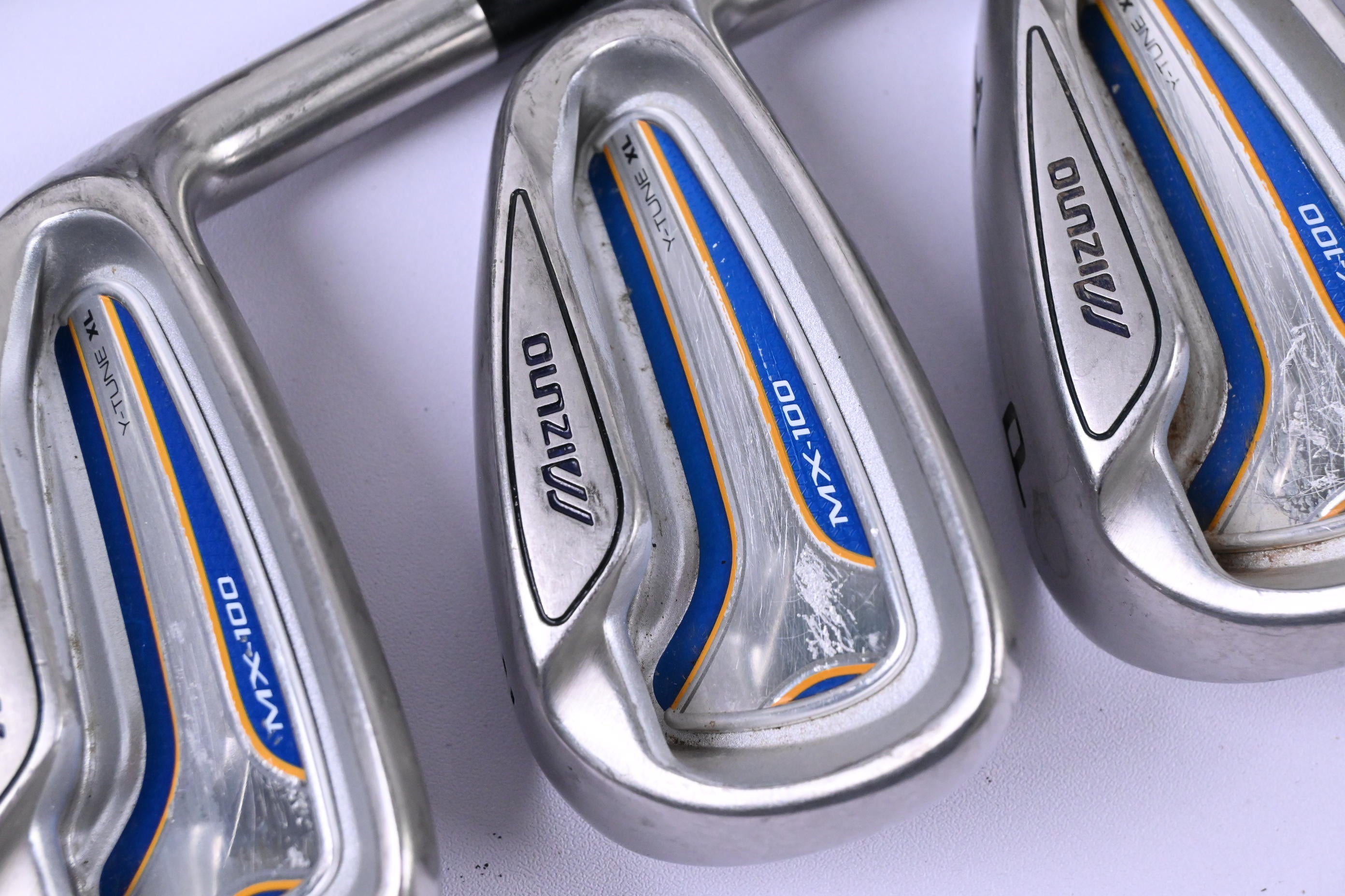 Mizuno MX-100 Irons / 4-PW+SW / Regular Flex Mizuno MX-Lite Shafts
