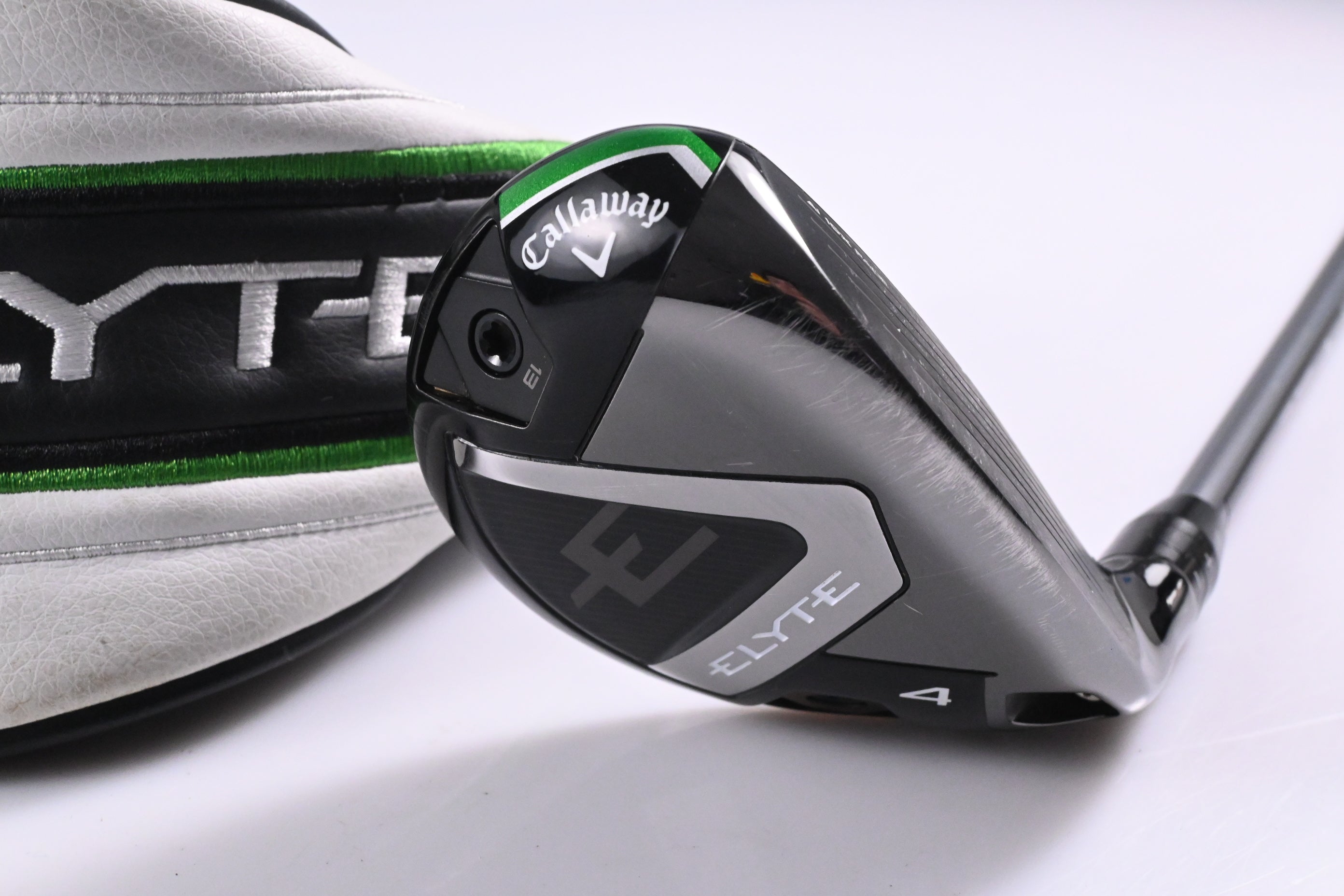 Callaway Elyte #4 Hybrid / 22 Degree / Regular Flex Denali Charcoal 60 Shaft