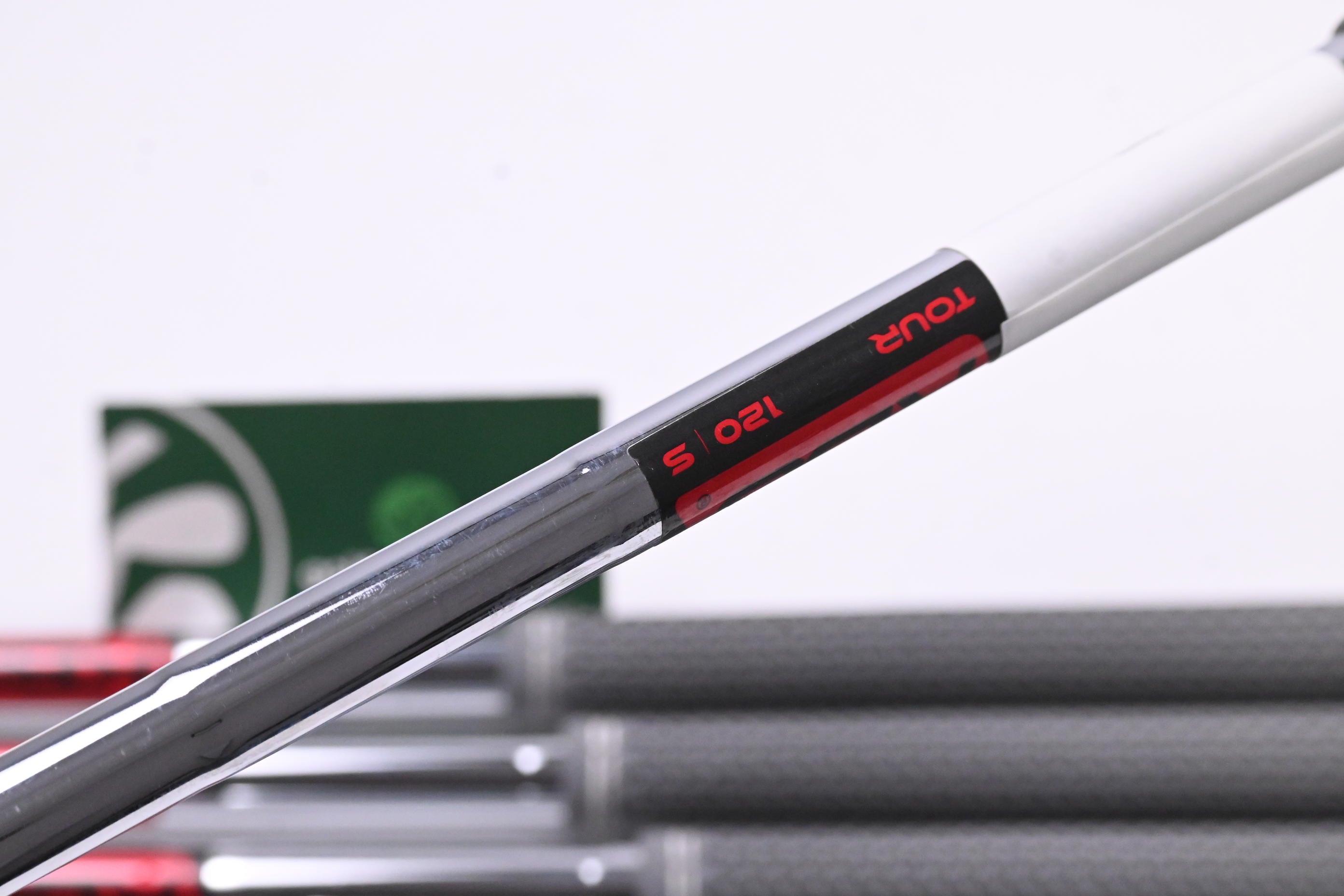 Wilson Staff Model Blade 2024 Irons / 4-PW / Stiff Flex KBS Tour 120