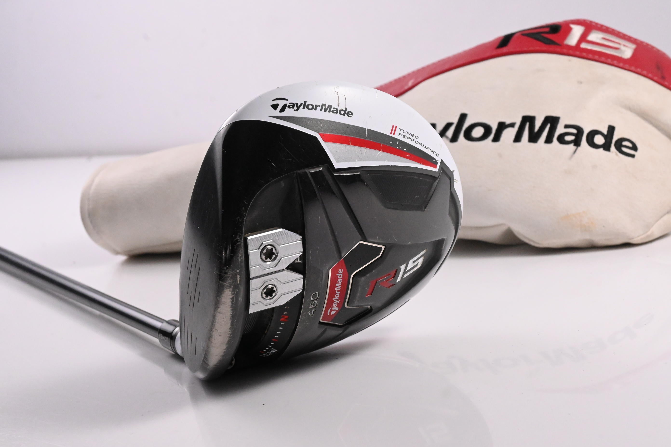 Left Hand Taylormade R15 Driver / 10.5 Degree / Regular Flex Speeder Evolution57