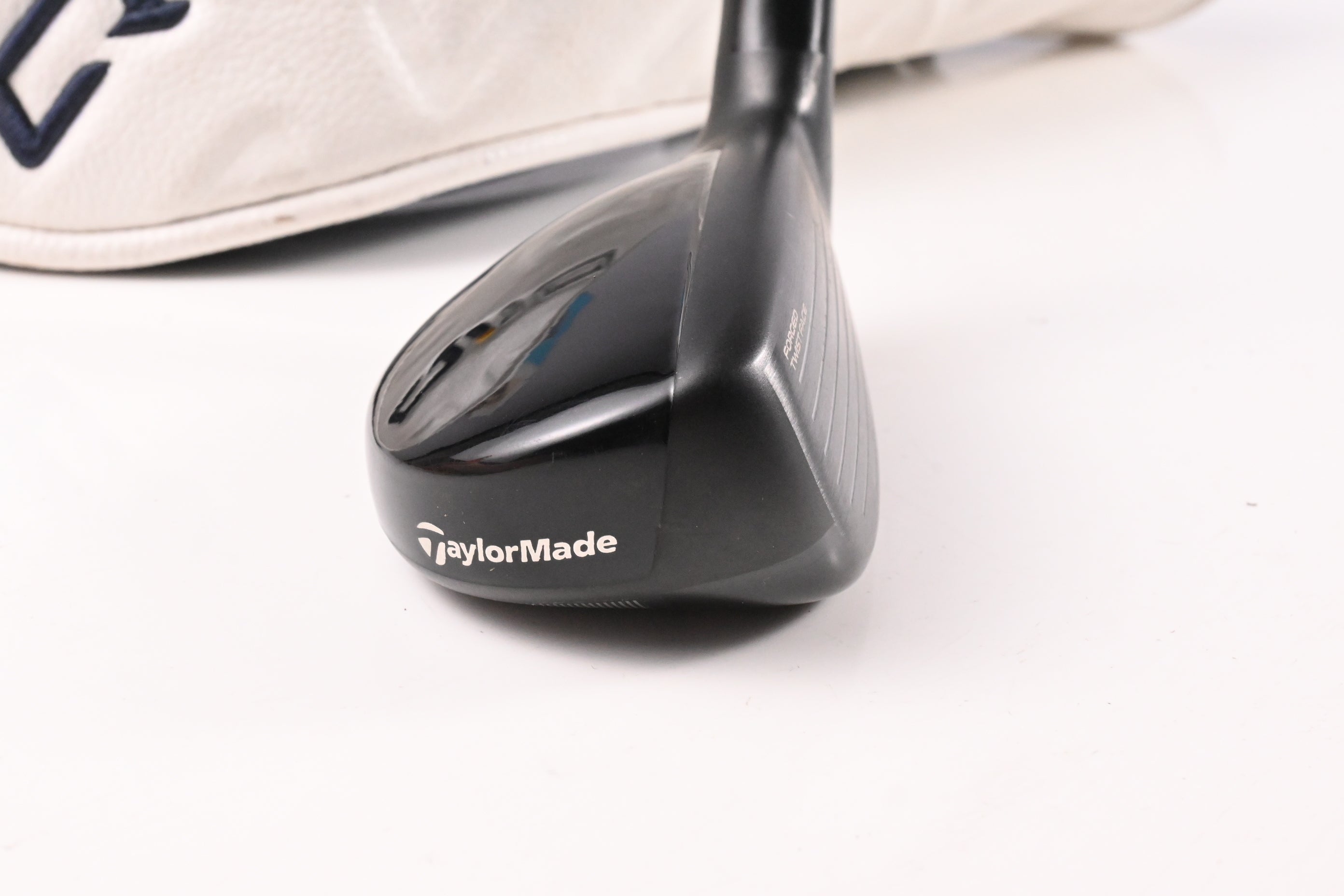 Taylormade Qi10 Tour #3 Hybrid / 19.5 Degree / Stiff Flex Speeder NX TCS 60