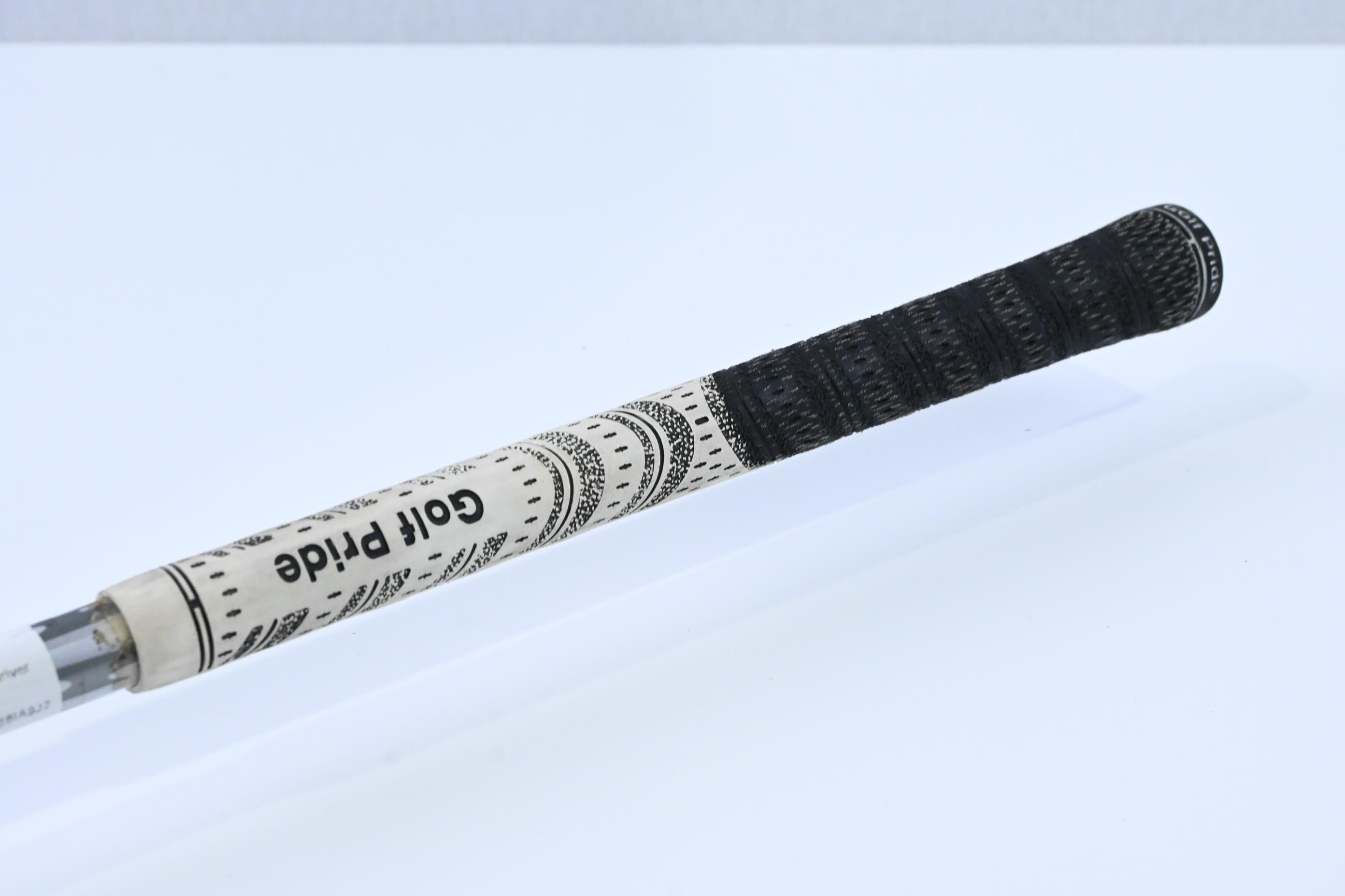 Callaway RAZR Fit Xtreme Driver / 8.5 Degree / Regular Flex Project X PXv Shaft