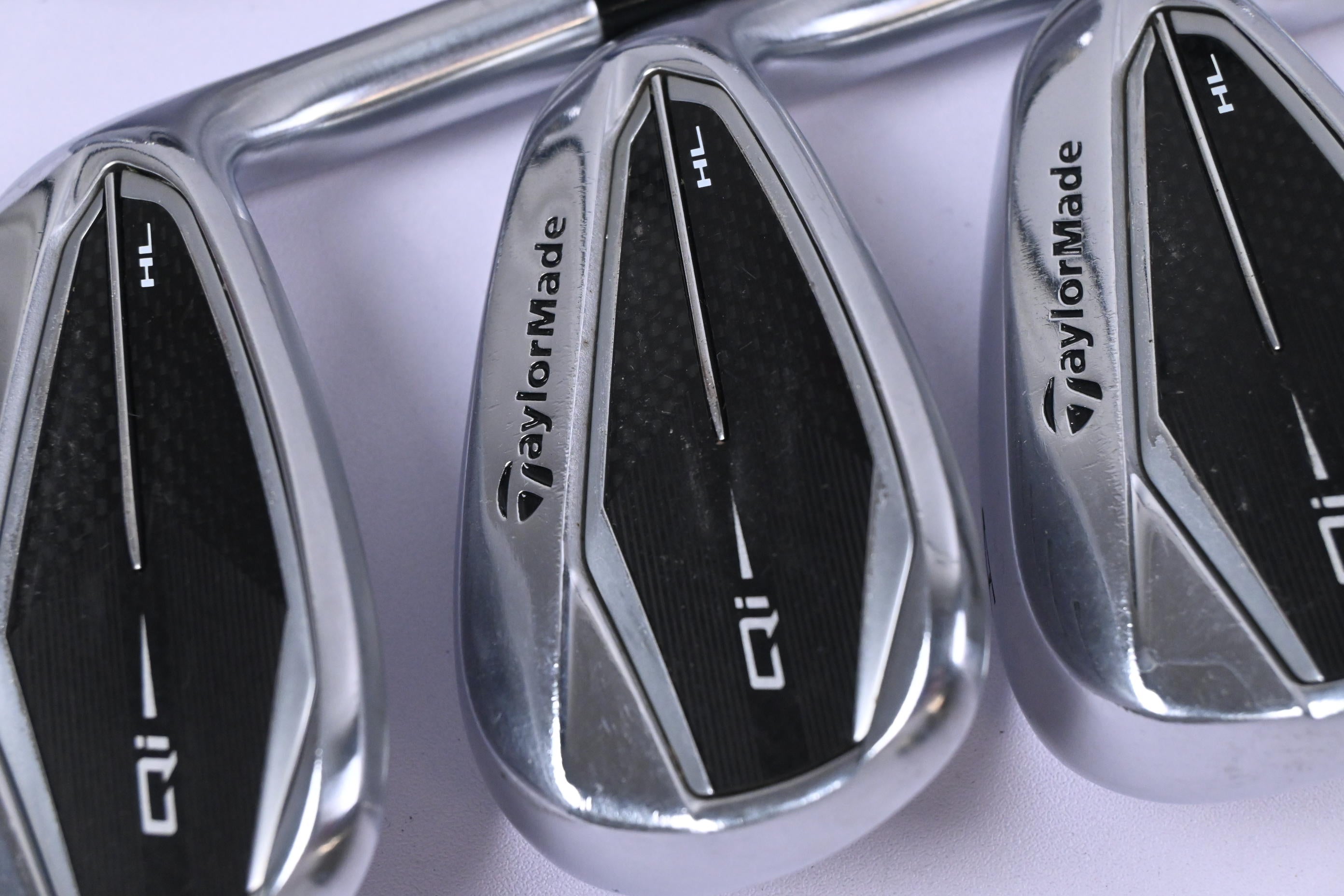 Taylormade Qi HL Irons / 6-PW+GW / Regular Flex UST Recoil Dart 65 Shafts