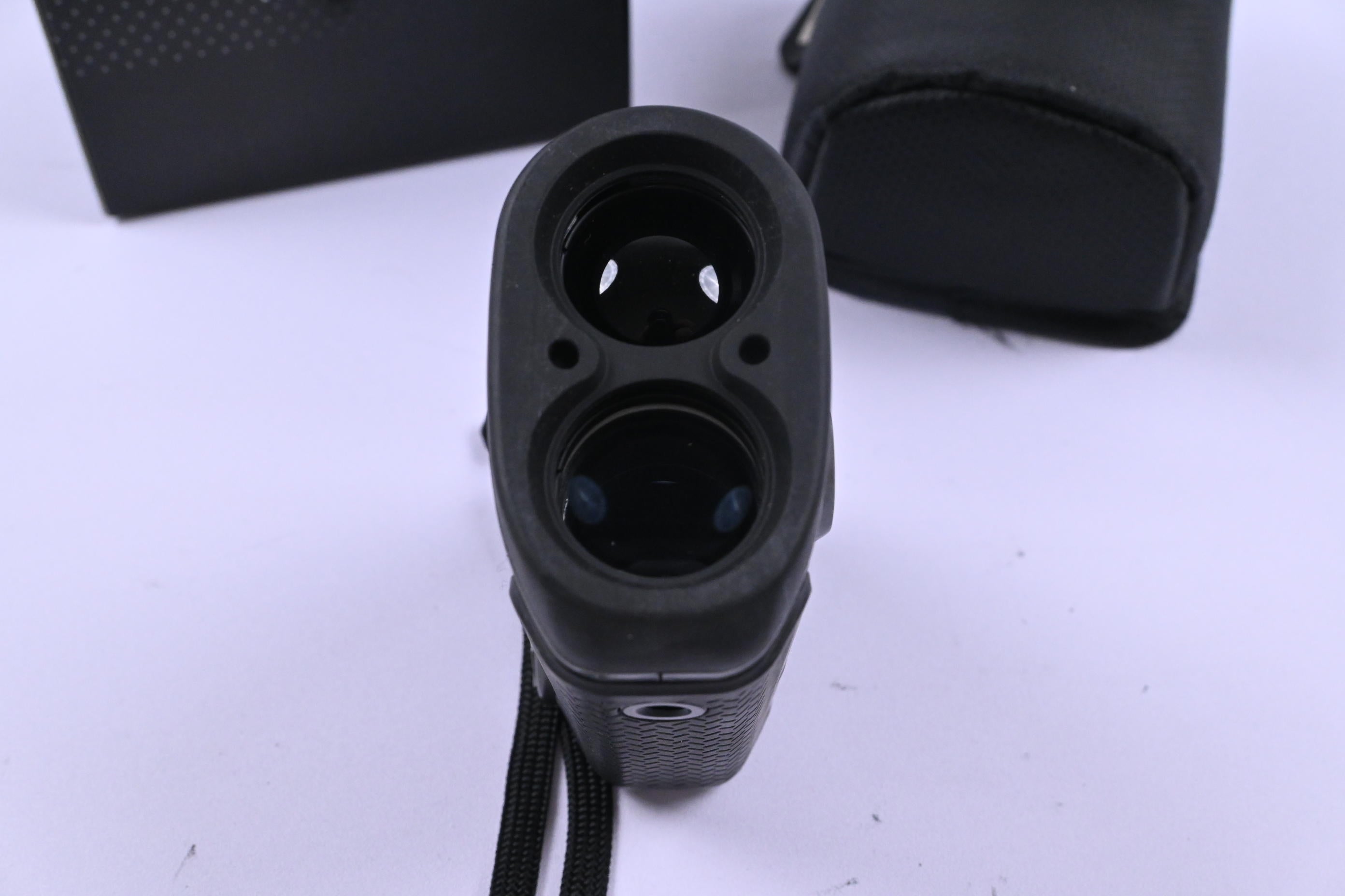 Bushnell Tour V2 / Rangefinder