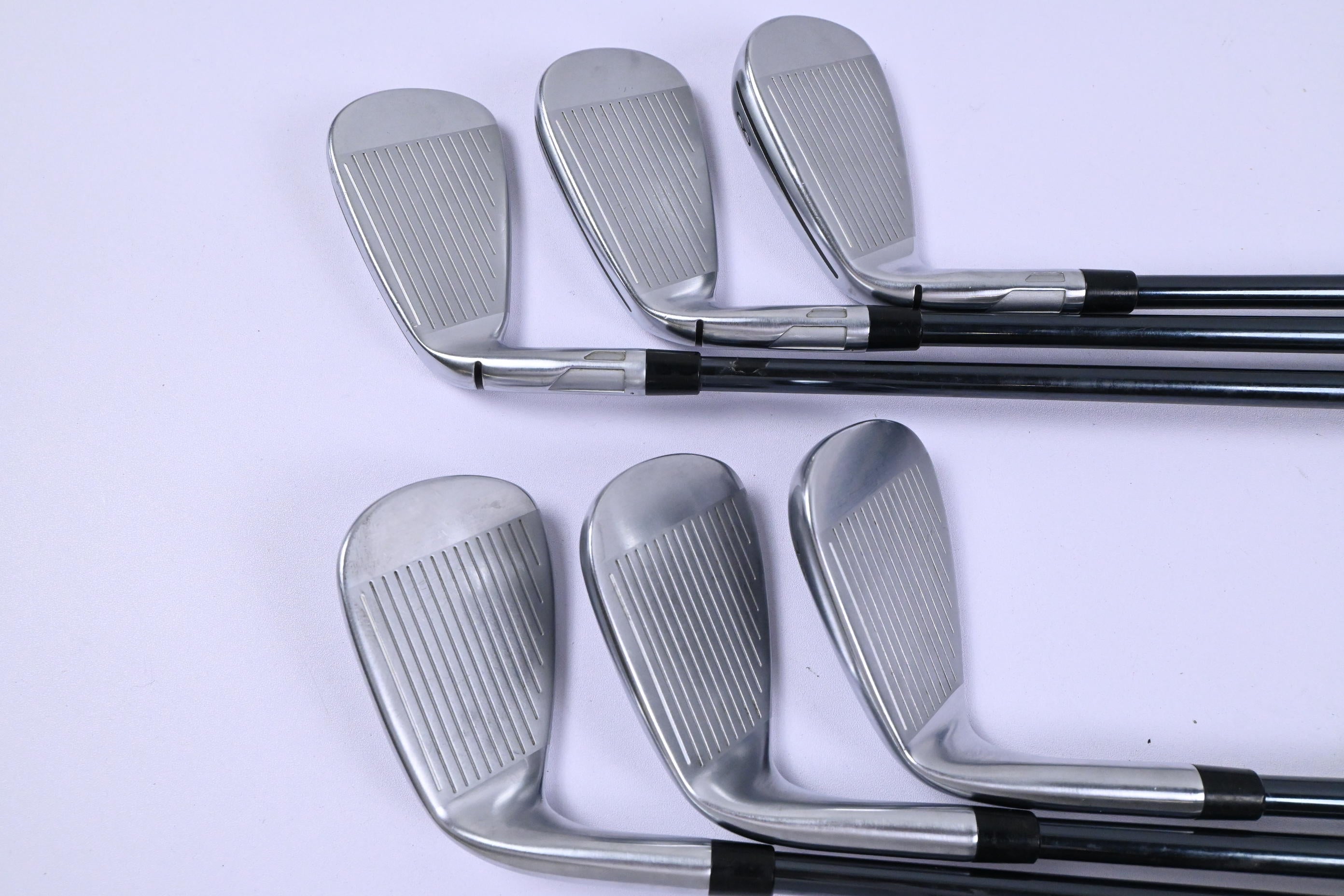 Taylormade Qi HL Irons / 6-PW+GW / Regular Flex UST Recoil Dart 65 Shafts
