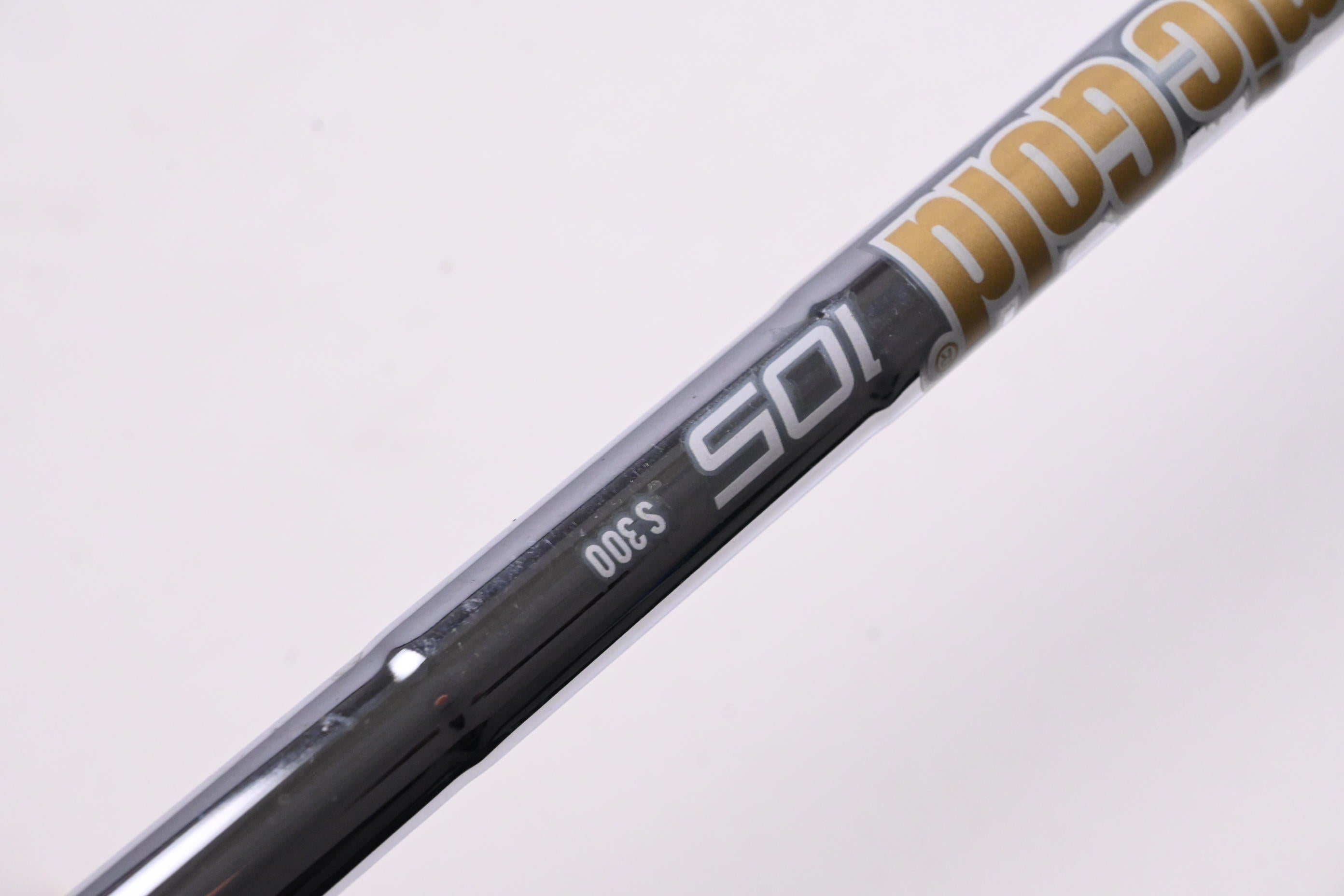 Taylormade P790 2023 #4 Iron / 21 Degree / Stiff Flex Dynamic Gold 105 S300