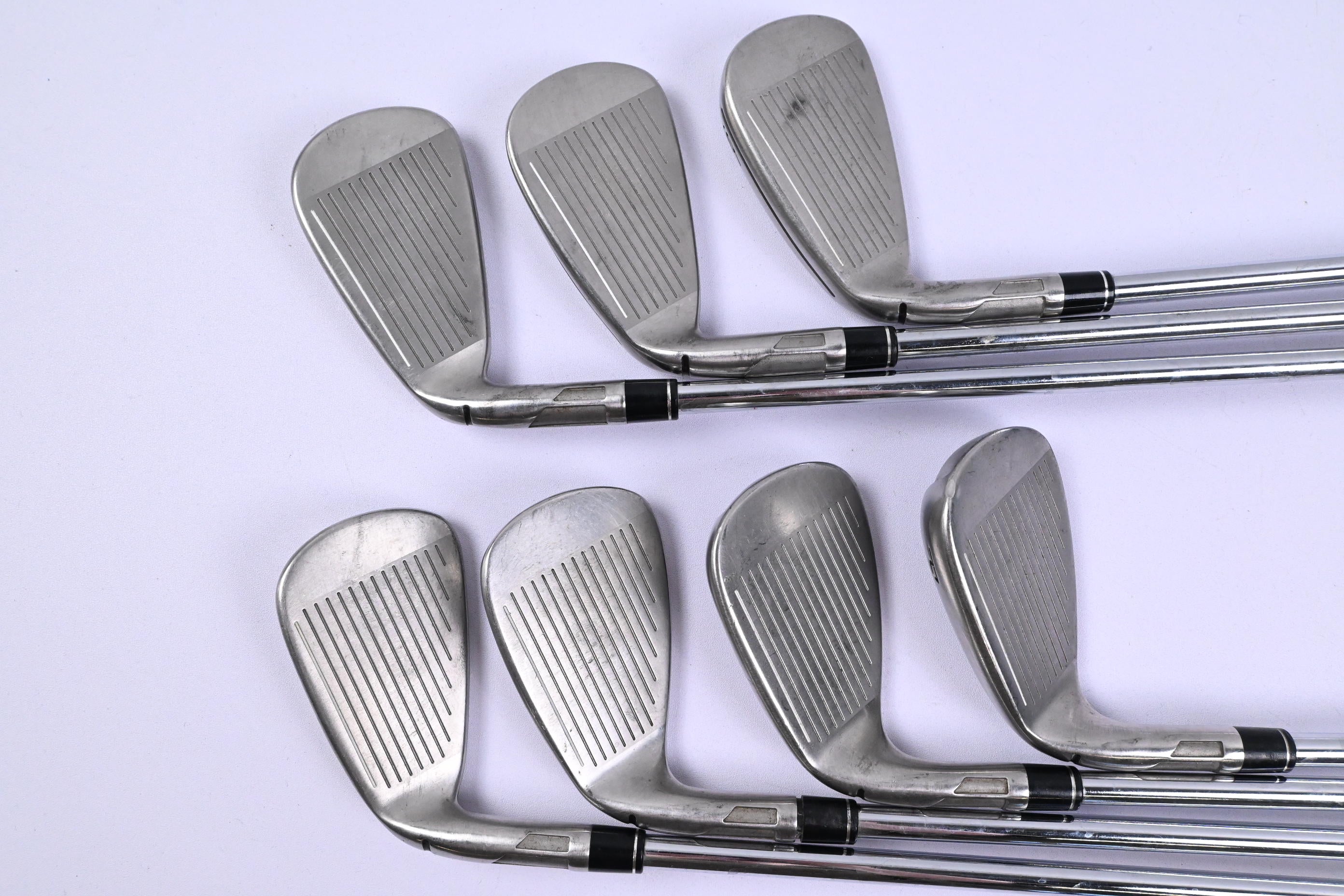 Taylormade SIM2 Max Irons / 4-PW / Regular Flex KBS MAX MT 85 Shafts