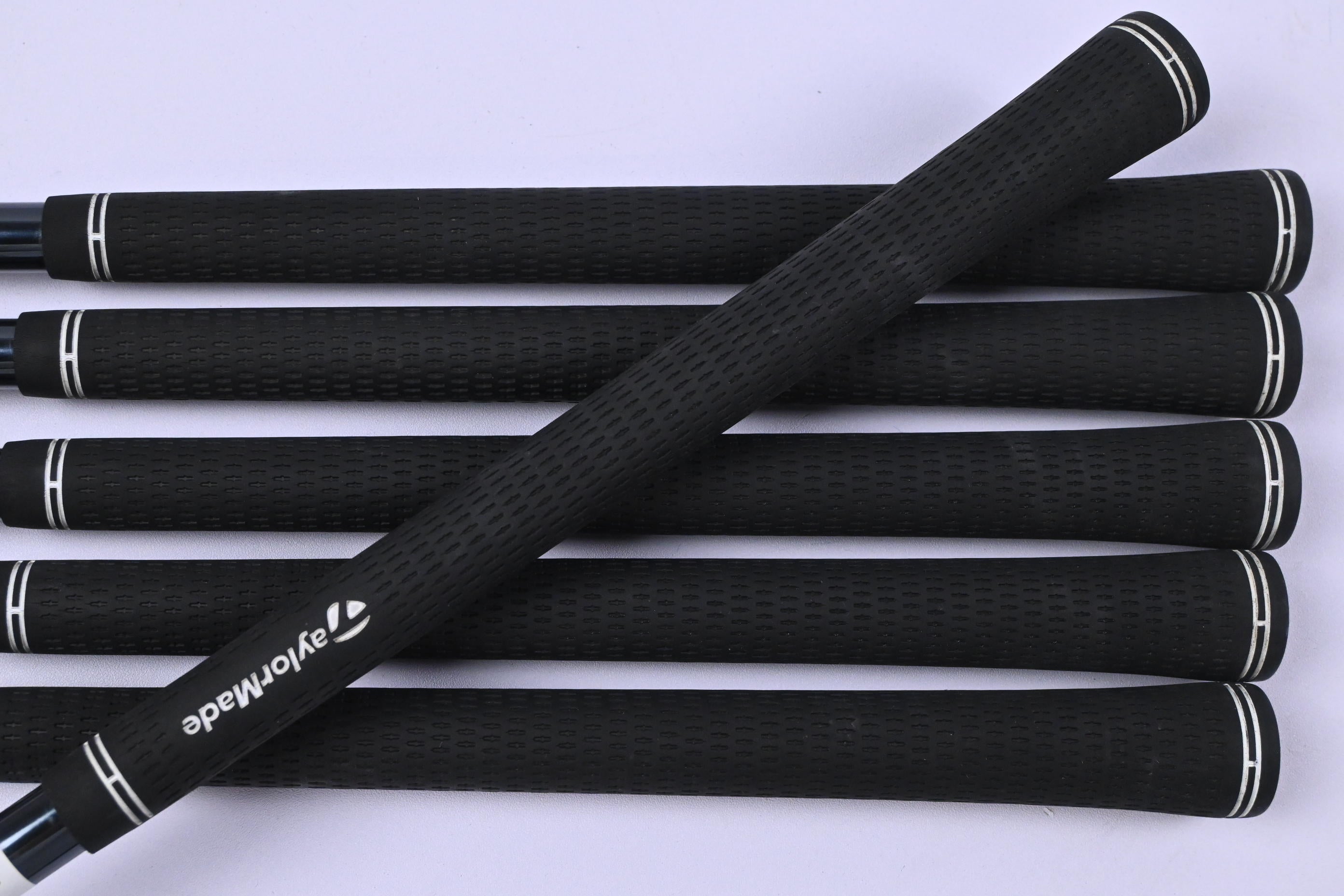 Taylormade Qi HL Irons / 6-PW+GW / Regular Flex UST Recoil Dart 65 Shafts