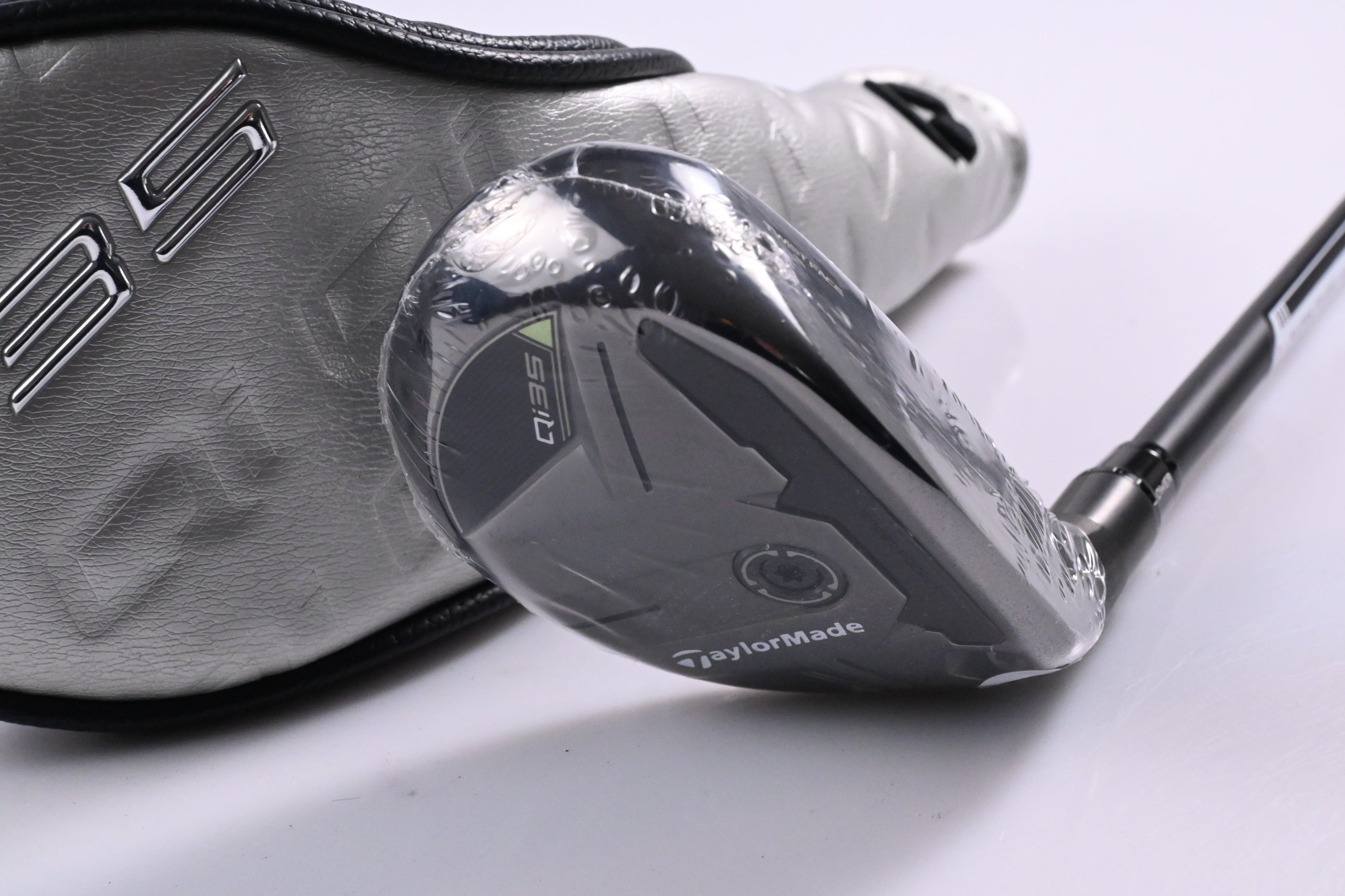 Taylormade Qi35 #4 Hybrid / 22 Degree / Regular Flex Ventus Blue 6 Shaft