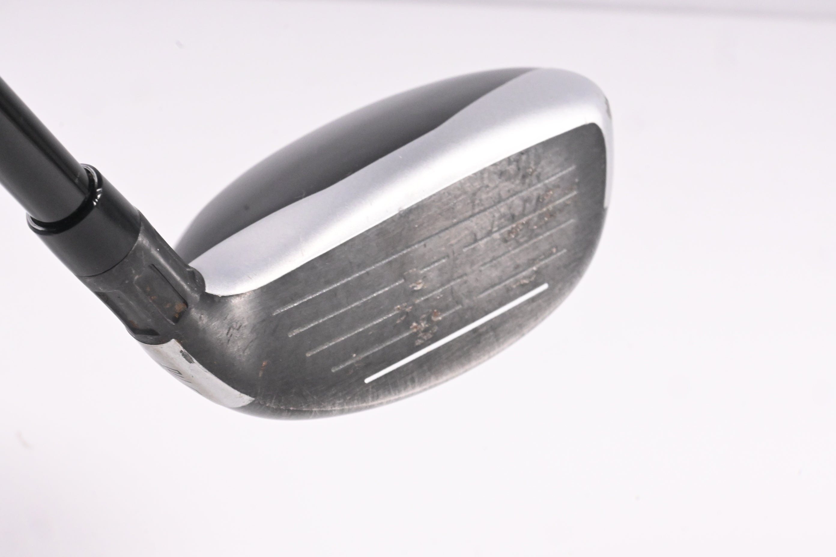 Left Hand Taylormade M4 #4 Hybrid / 22 Degree / Regular Flex Fujikura Atmos Red