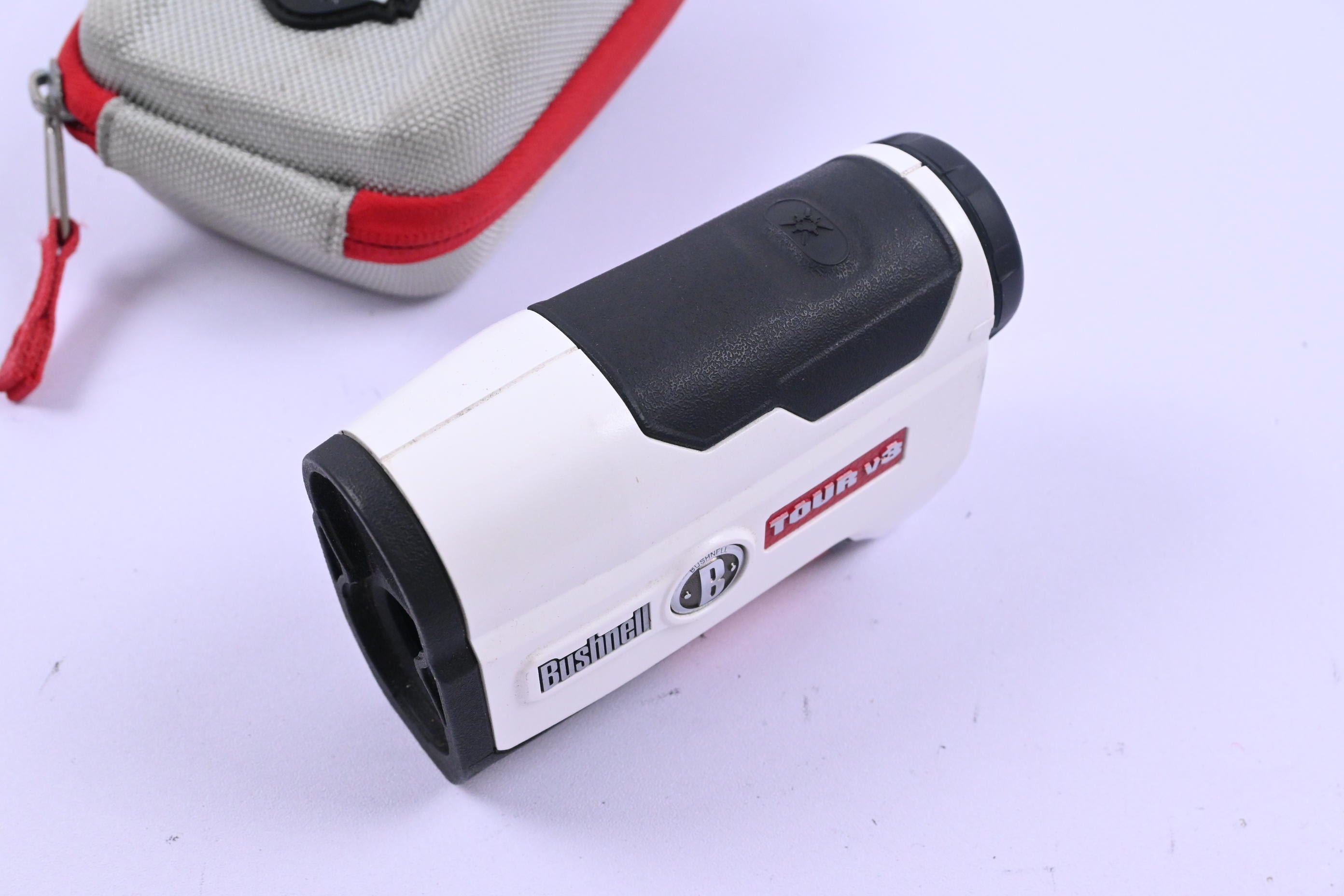 Bushnell Tour V3 / Rangefinder