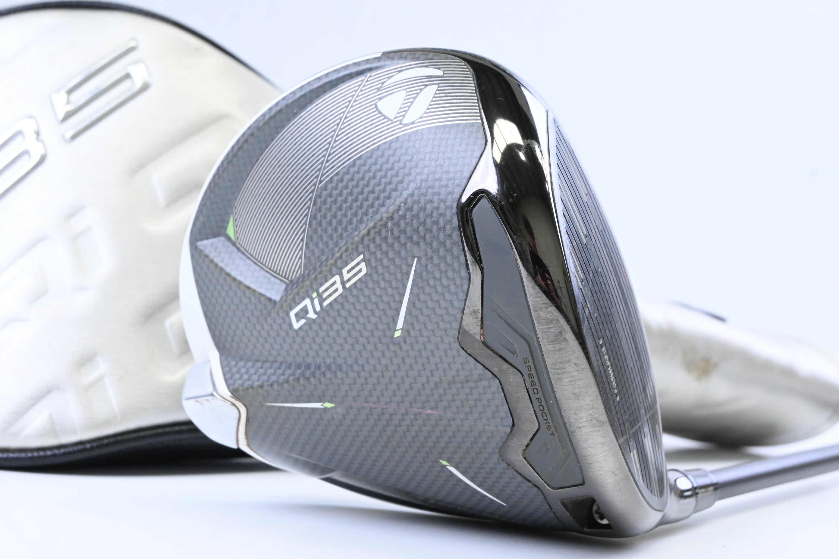 Taylormade Qi35 Max Lite Driver / 12 Degree / Regular Flex UST Helium Nanocore 5