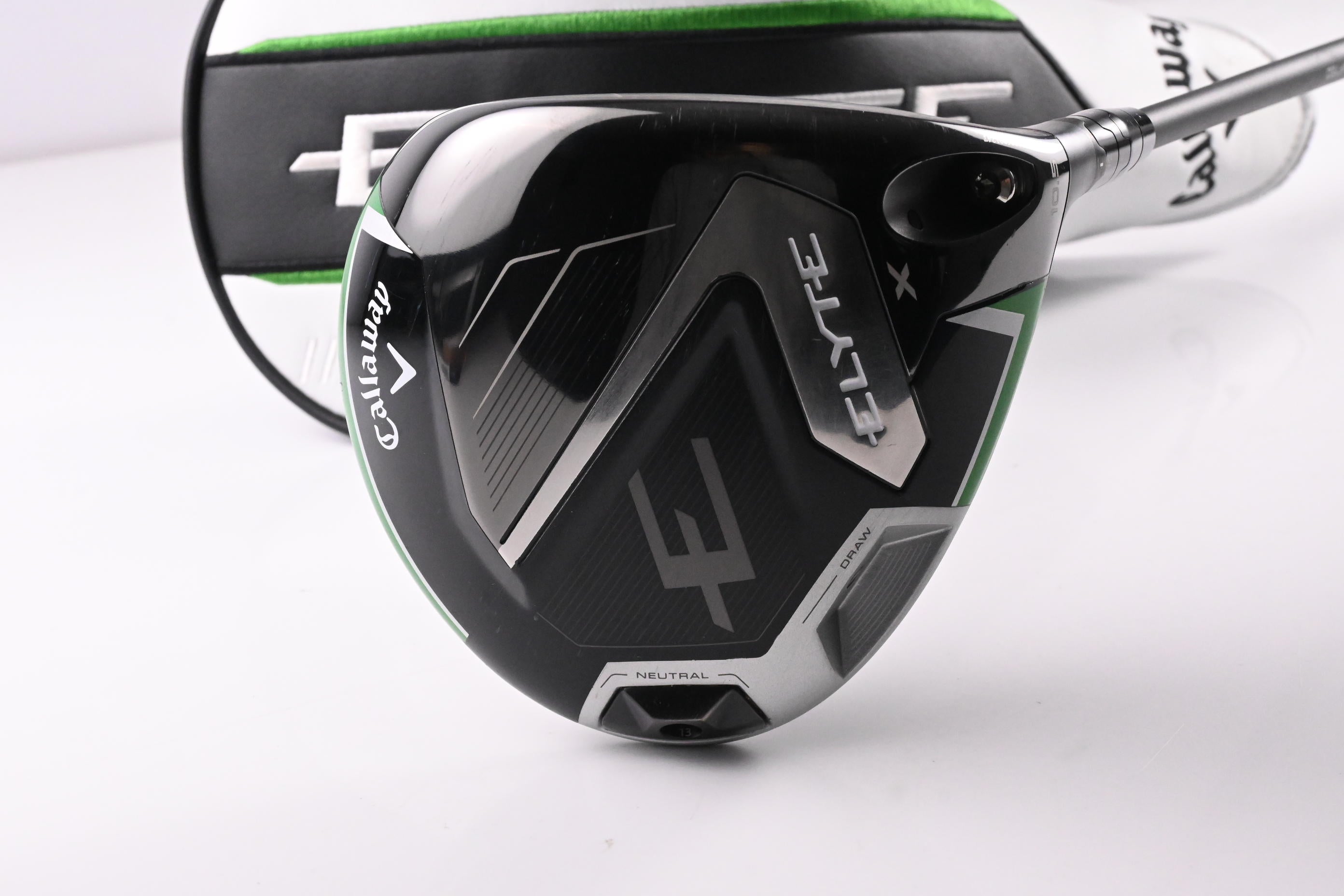 Callaway Elyte X Driver / 10.5 Degree / Regular Flex Vanquish 4 Shaft